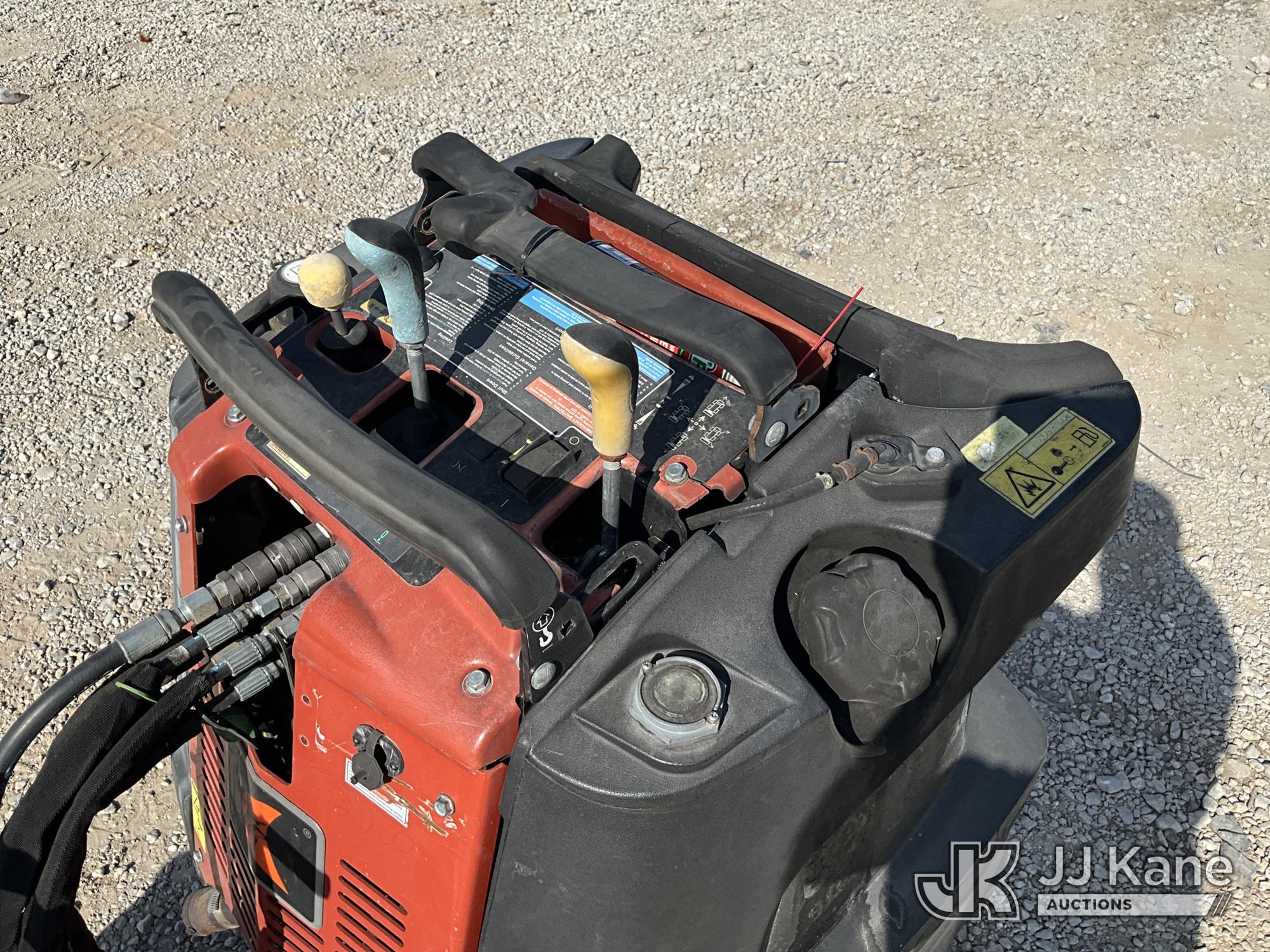 2019 Ditch Witch ZAHN R300A