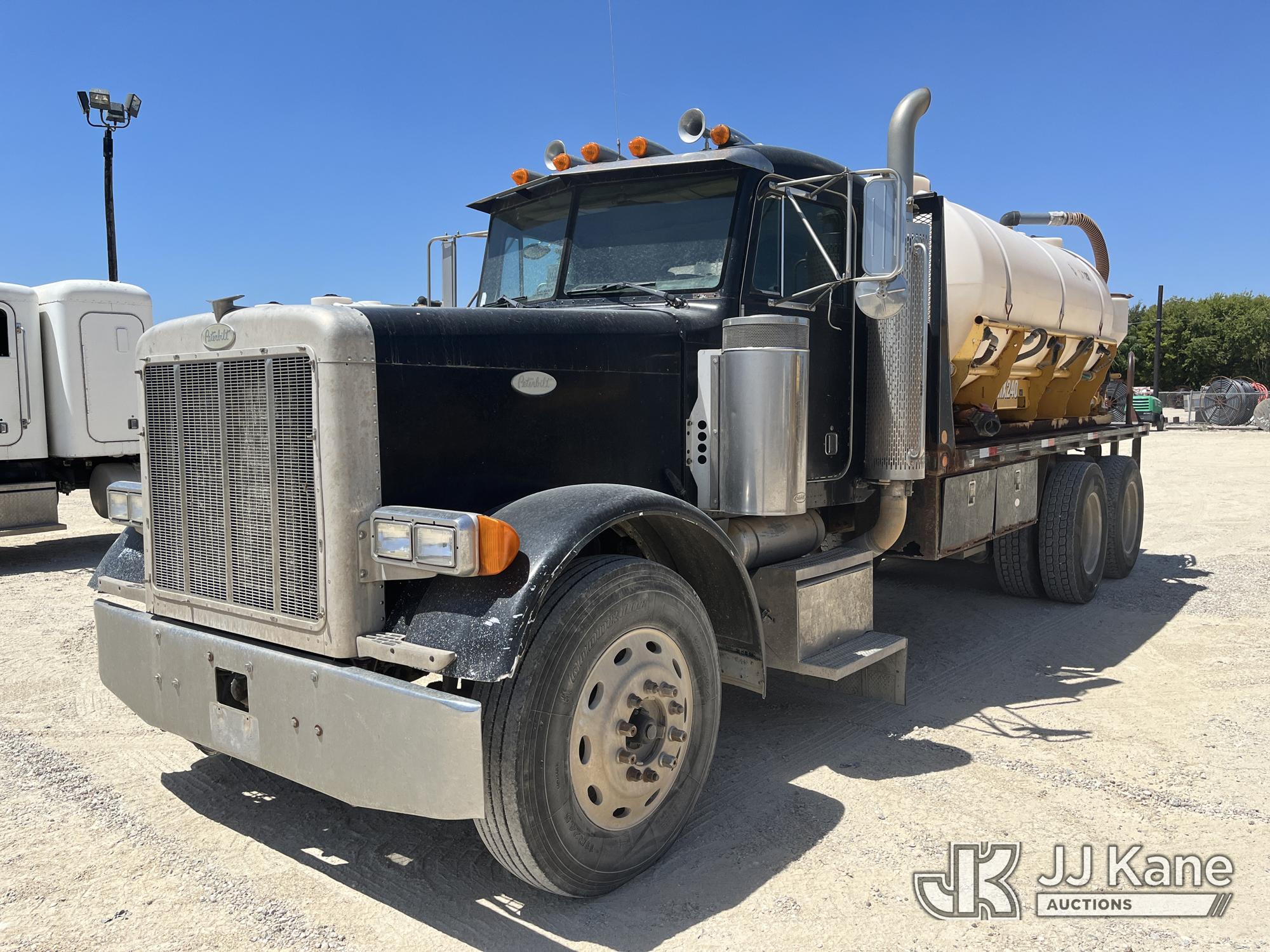 1997 Peterbilt 379 T/A Flatbed/Utility Truck
