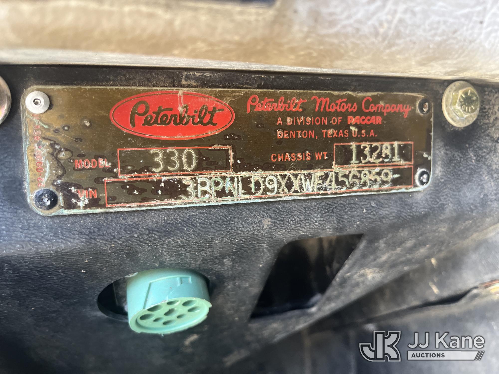 1998 Peterbilt 330