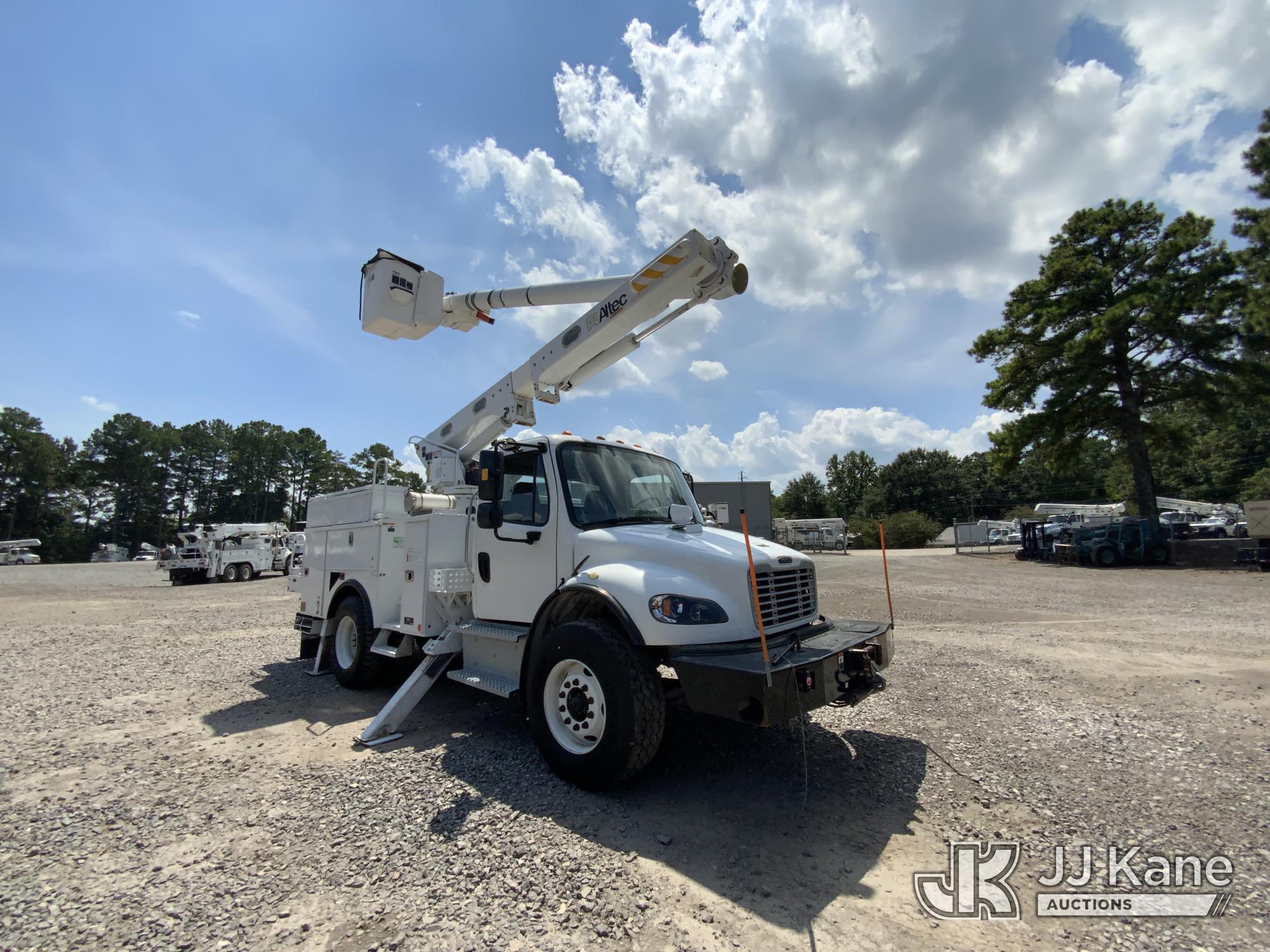 2019 Freightliner M2