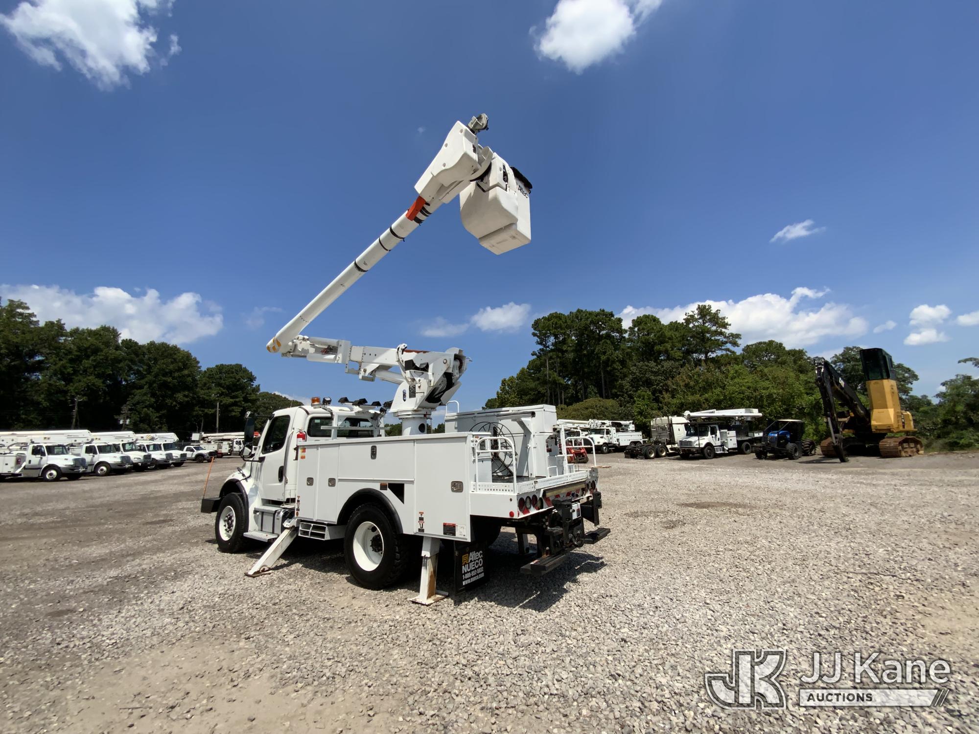 2019 Freightliner M2