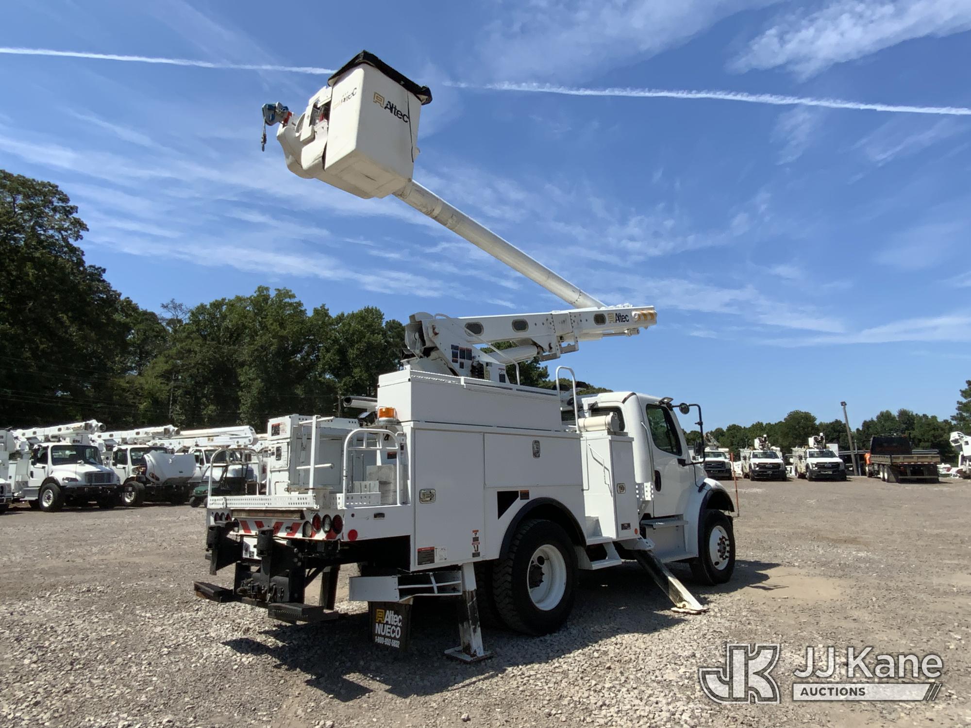 2019 Freightliner M2