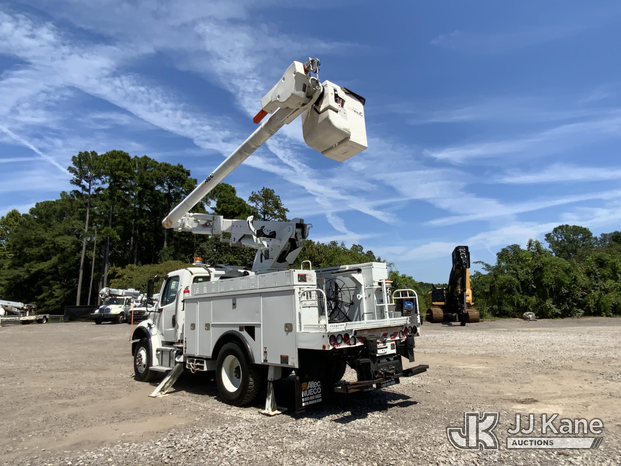 2019 Freightliner M2