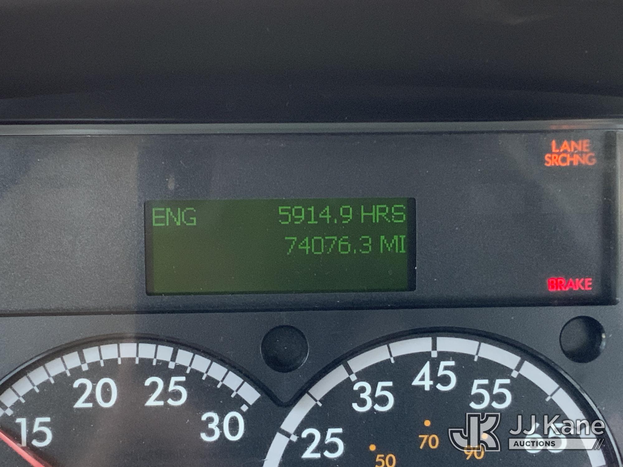 2019 Freightliner M2