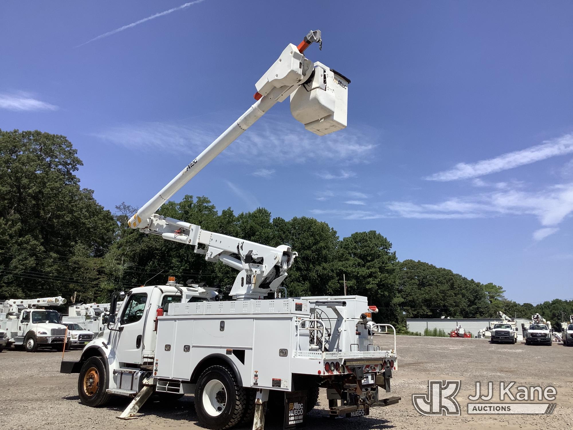 2019 Freightliner M2