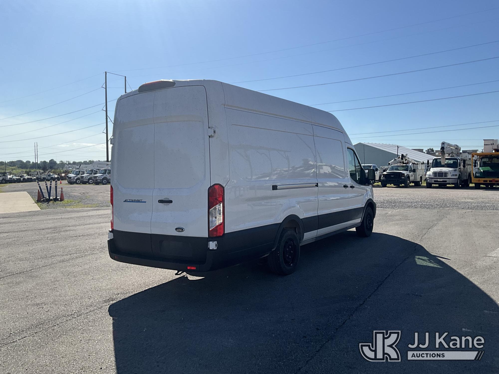 2023 Ford E-TRANSIT 350