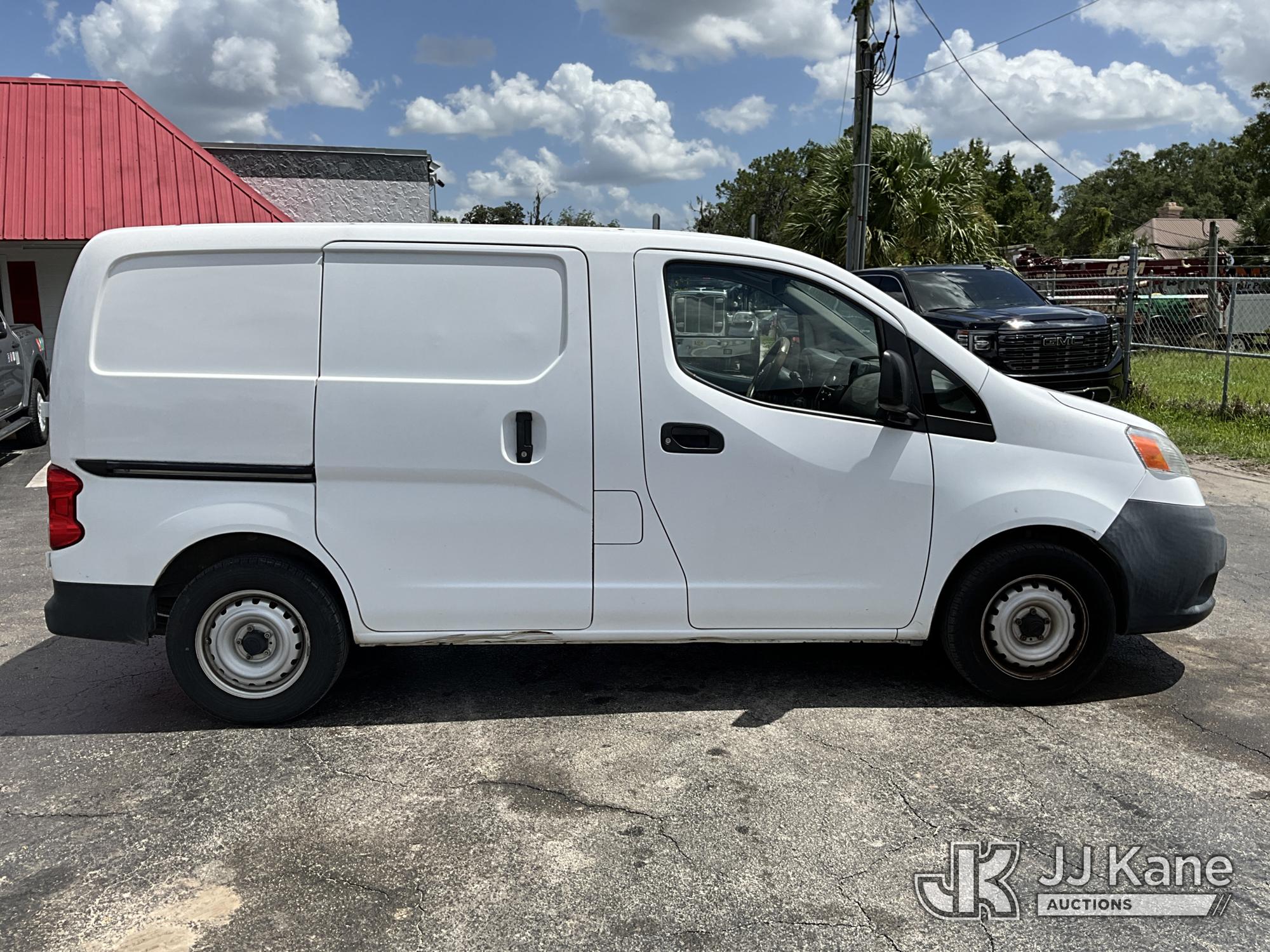 2017 Nissan NV200