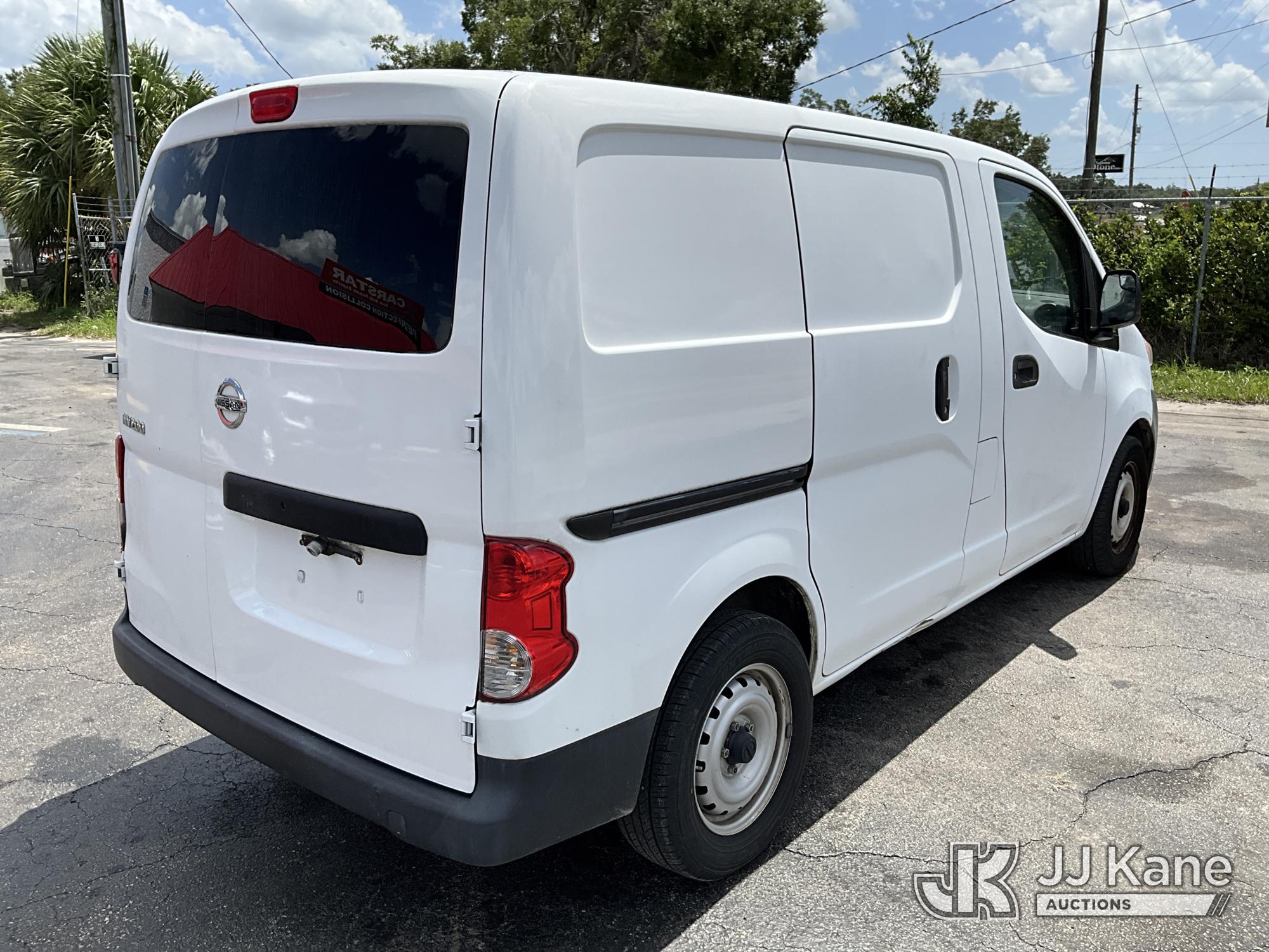 2017 Nissan NV200
