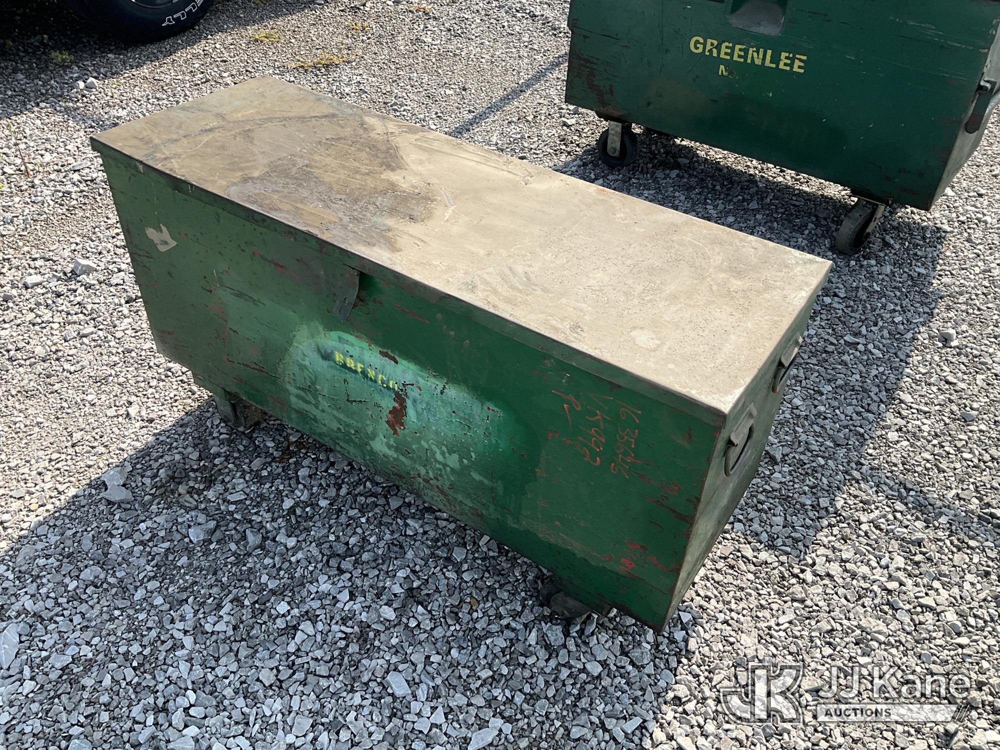 Greenlee Tool Pipe Bender NOTE: This unit is being sold AS IS/WHERE IS via Timed Auction and is located in Verona
