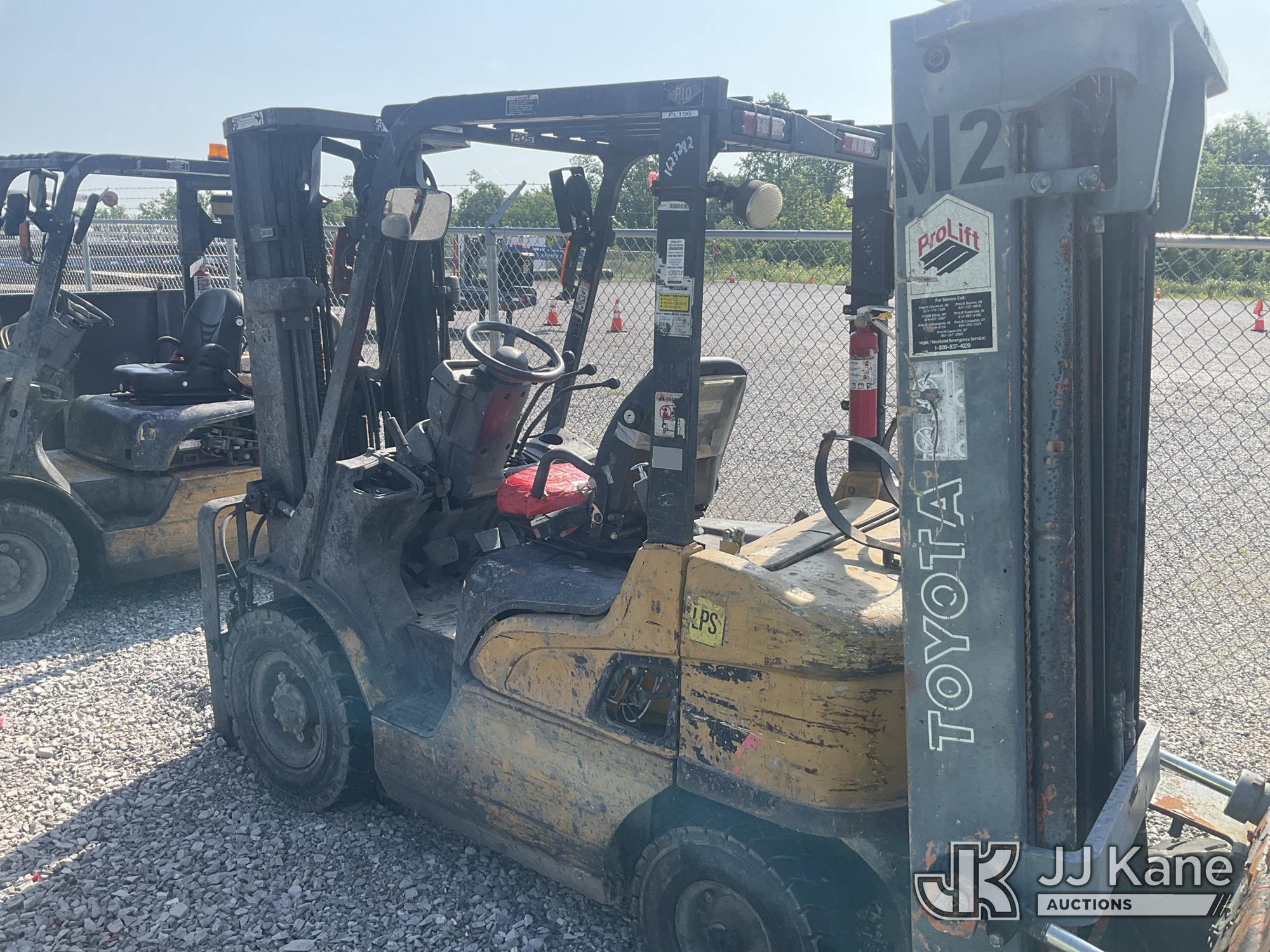 2005 Caterpillar P5000