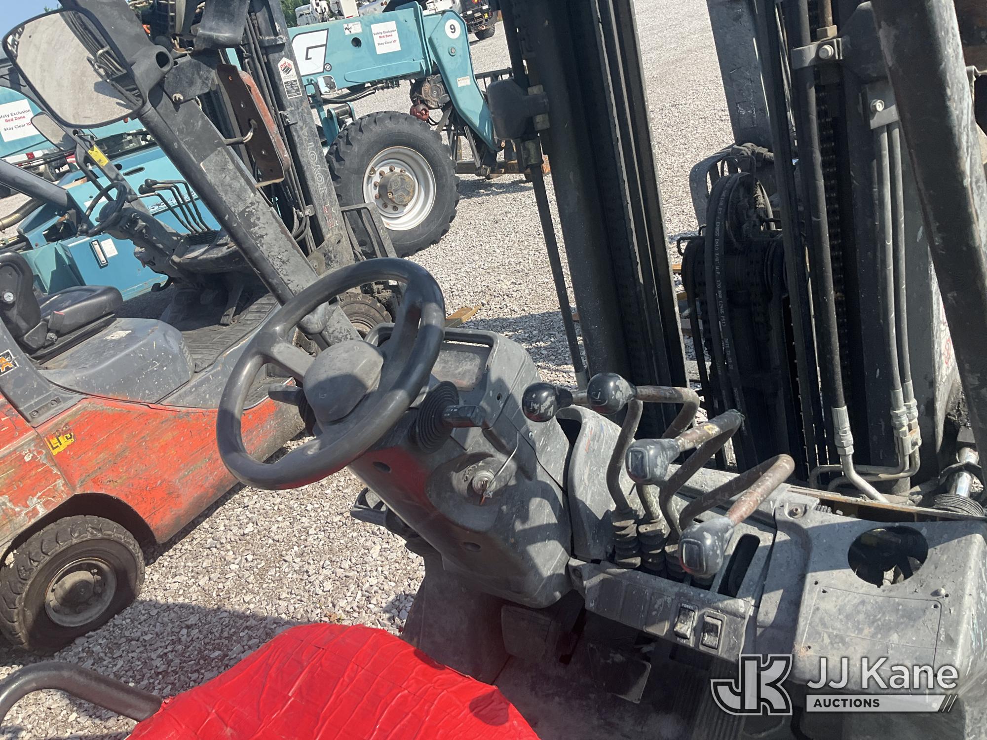 2005 Caterpillar P5000