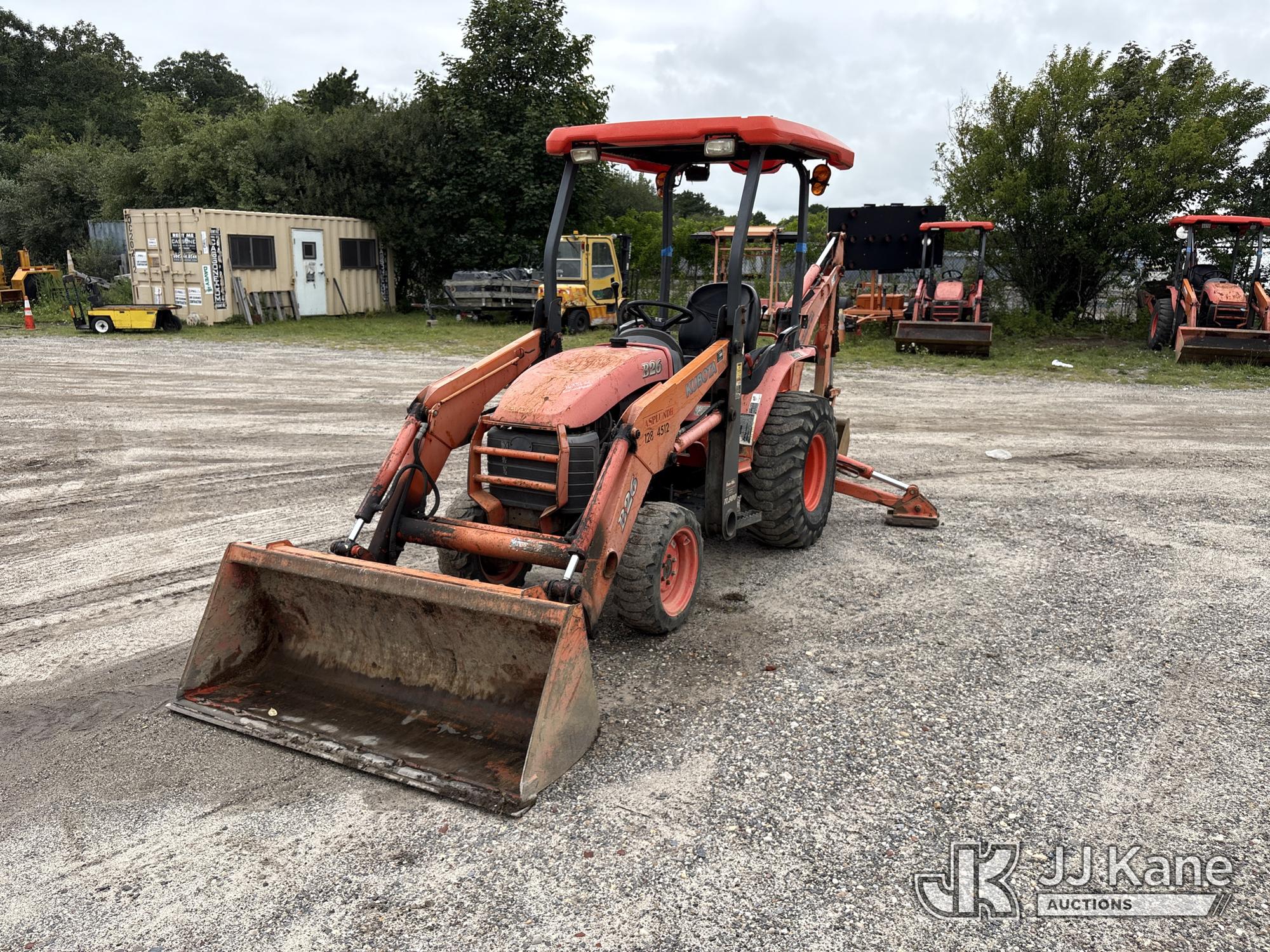 2014 Kubota B26 Mini Tractor Loader Backhoe