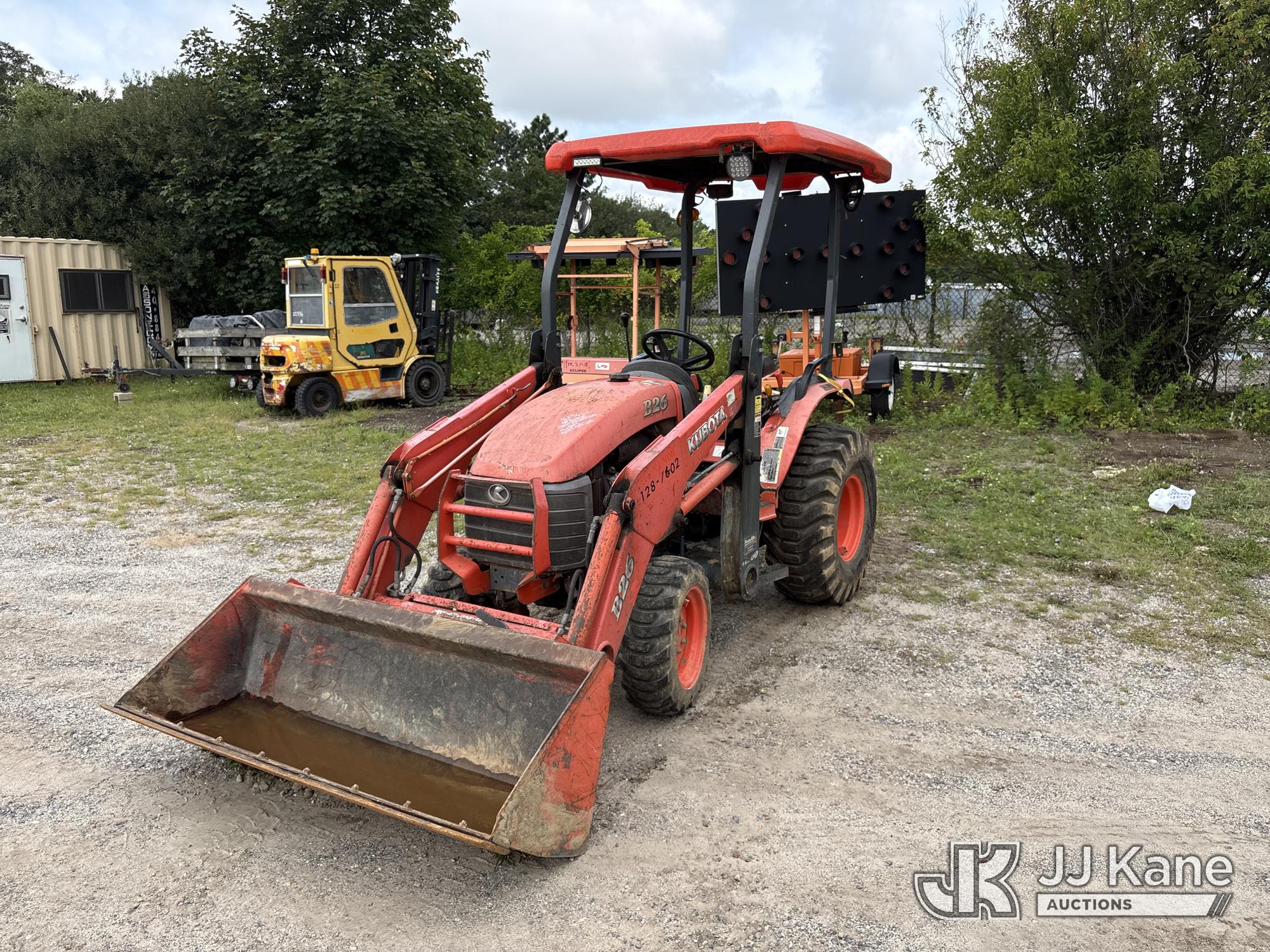2017 Kubota B26TLB Mini Tractor Loader