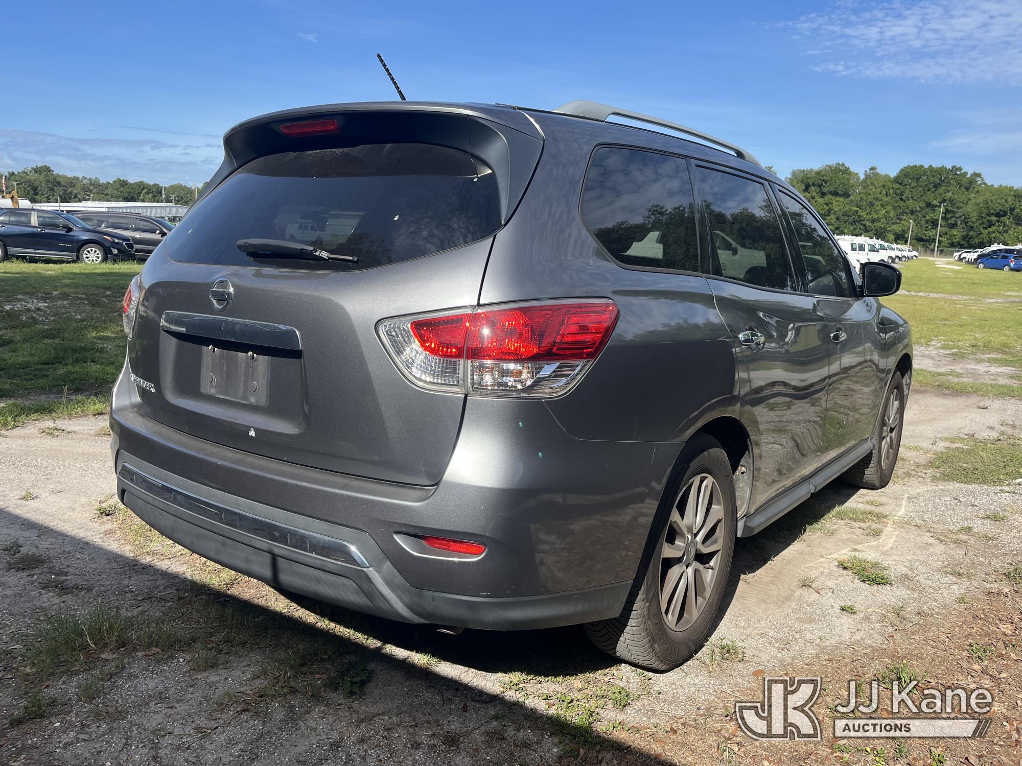 2016 Nissan PATHFINDER