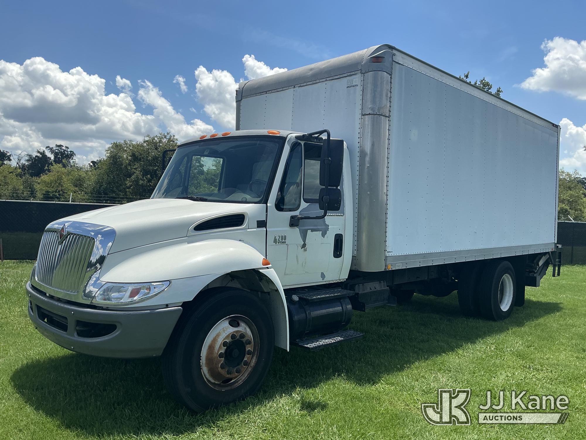 2005 International 4200 Van Body Truck, Hillsborough County School Board Unit