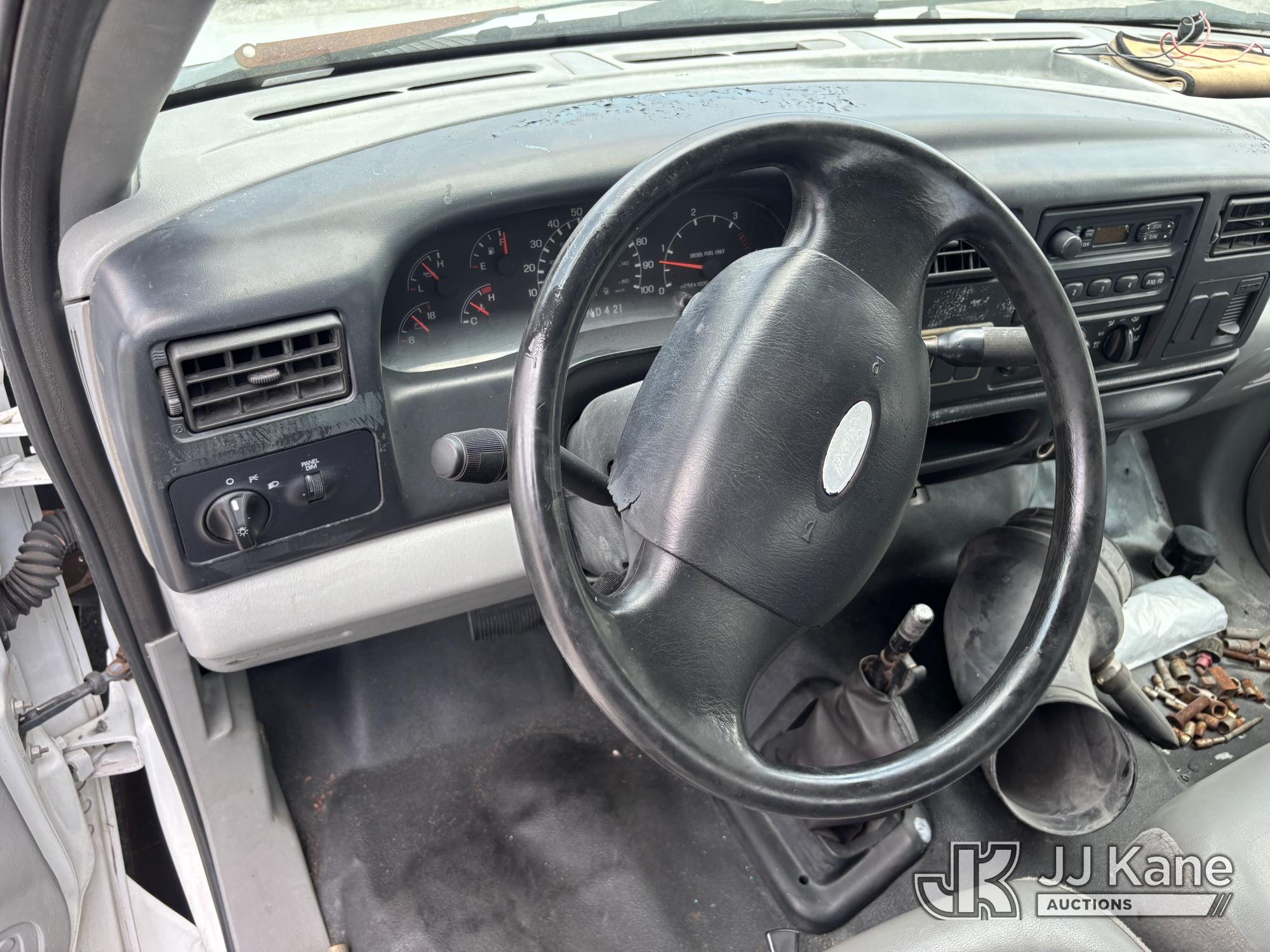 2004 Ford F-650