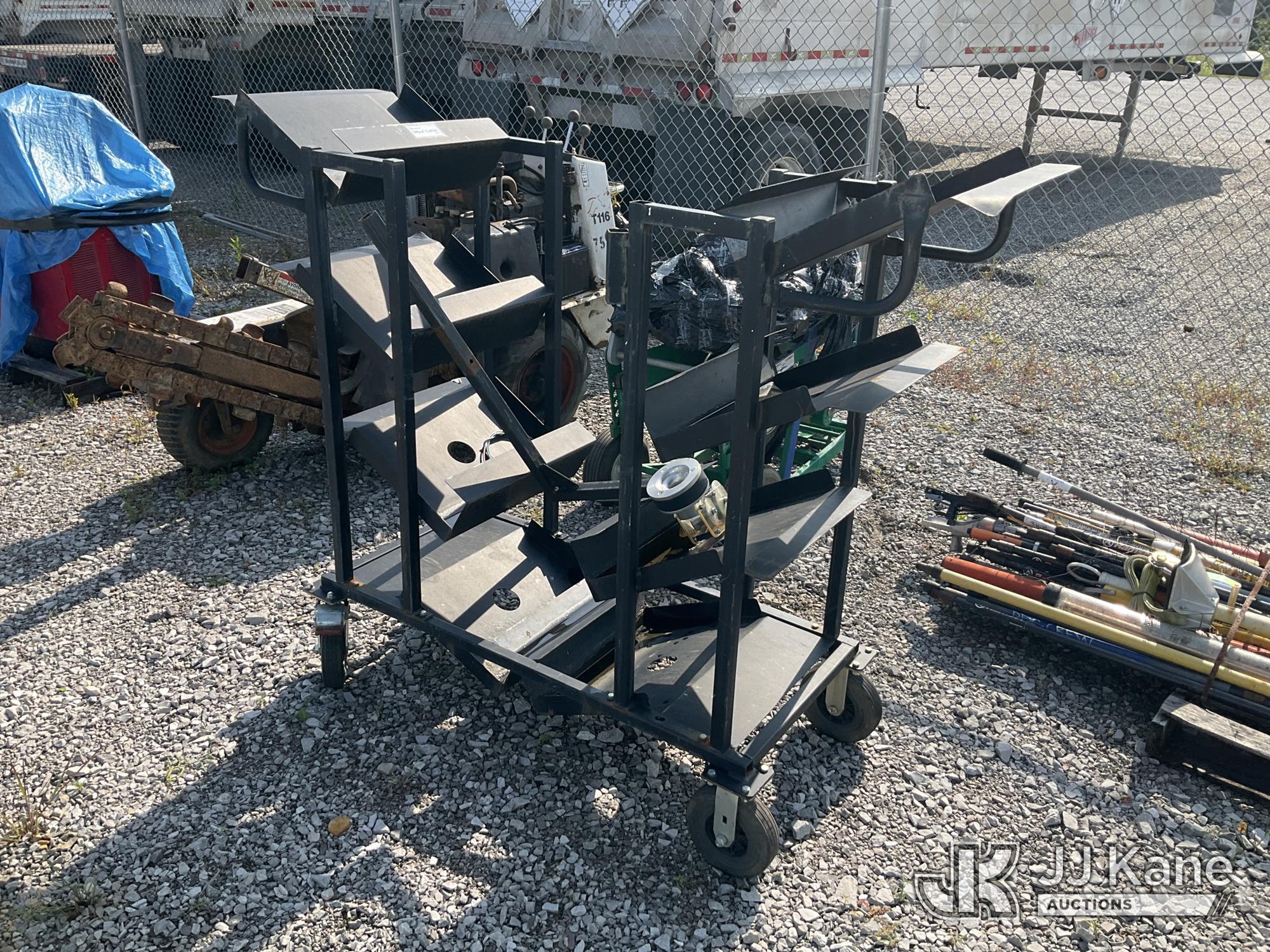 Cart NOTE: This unit is being sold AS IS/WHERE IS via Timed Auction and is located in Verona