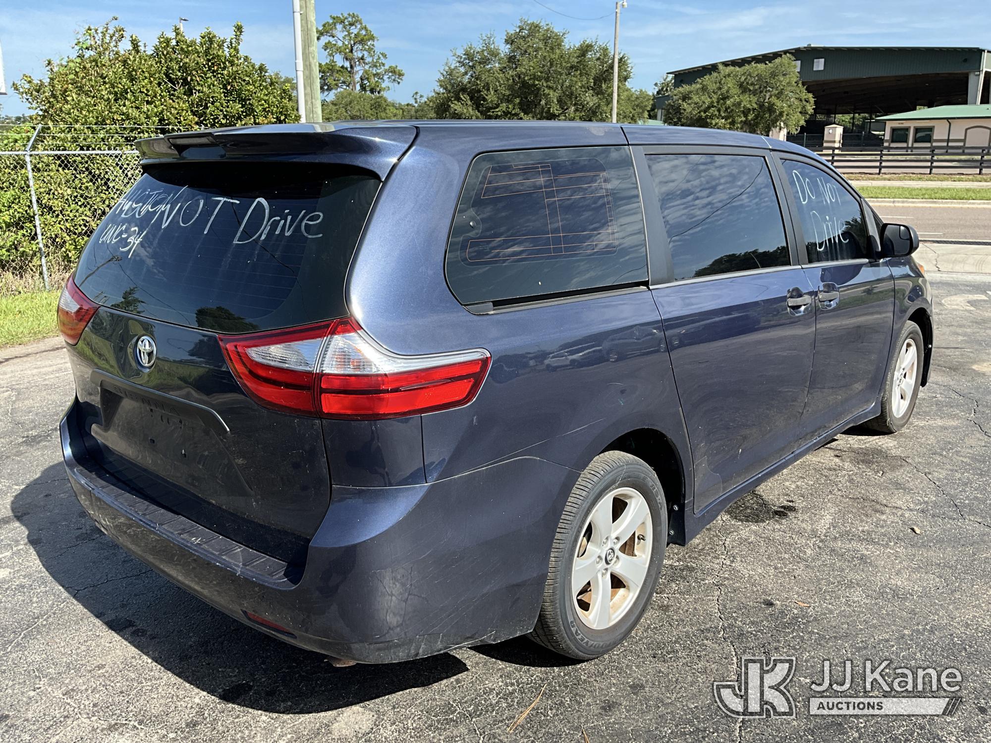 2018 Toyota Sienna