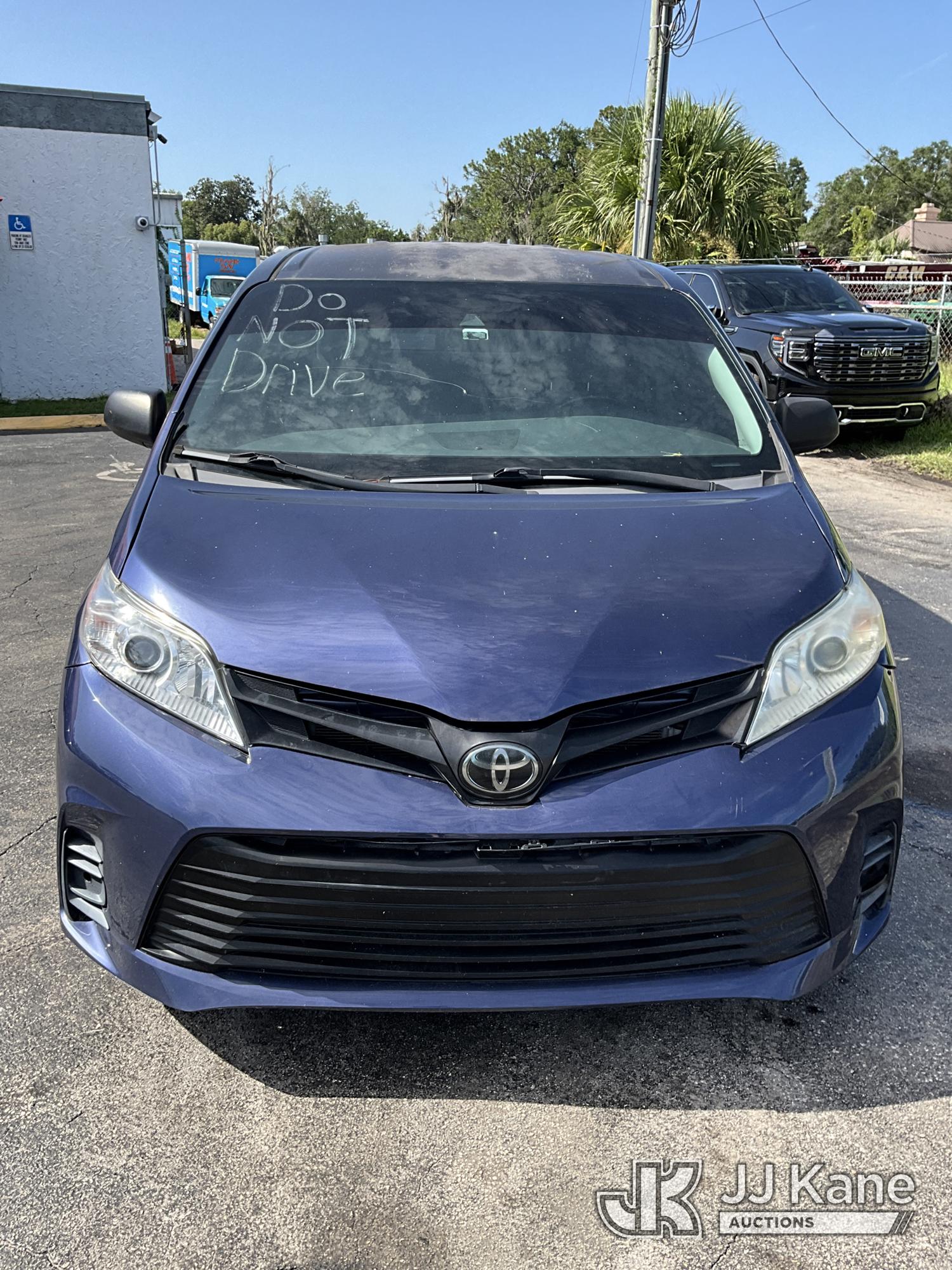 2018 Toyota Sienna