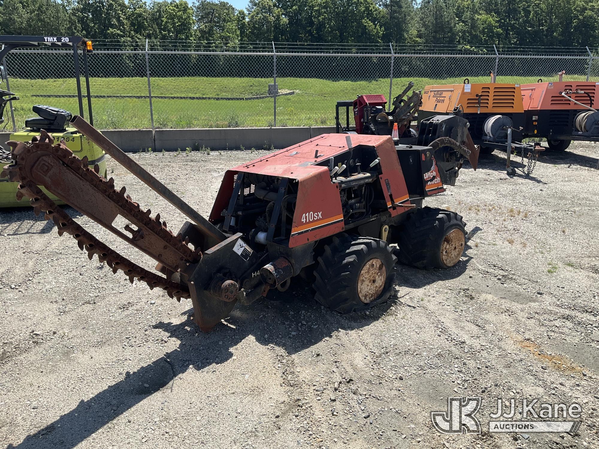2006 Ditch Witch 410SX Walk Beside Articulating Combo Trencher/Vibratory Cable Plow