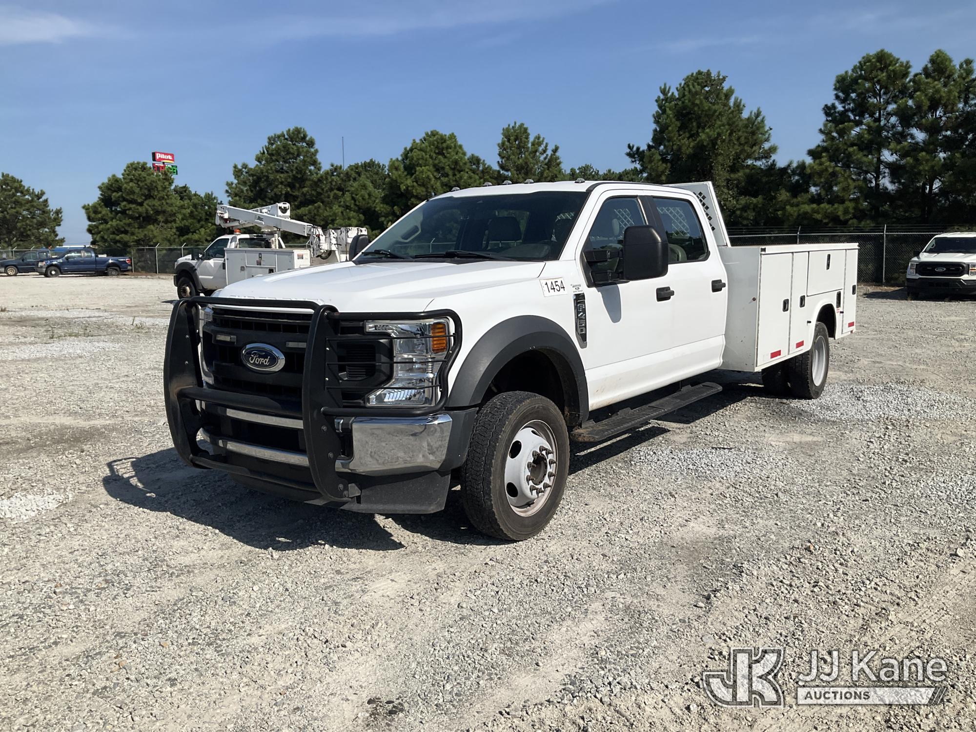 2021 Ford F-450 SD Crew-Cab Service Truck