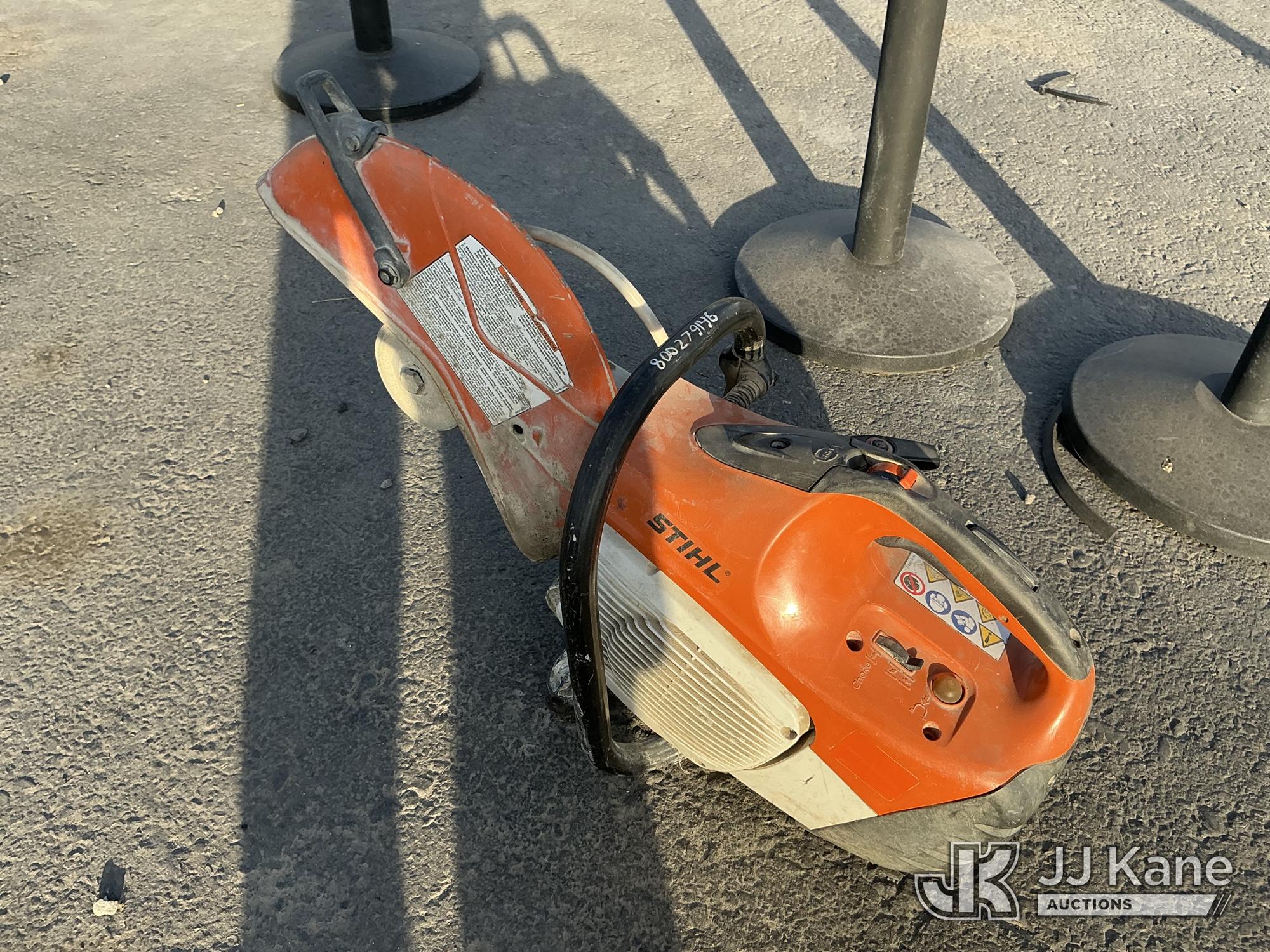 Stihl TS420 Concrete Saw (Not Running)(Conditions Unknown ) NOTE: This unit is being sold AS IS/WHERE IS via Timed Auction and is located in Dixon