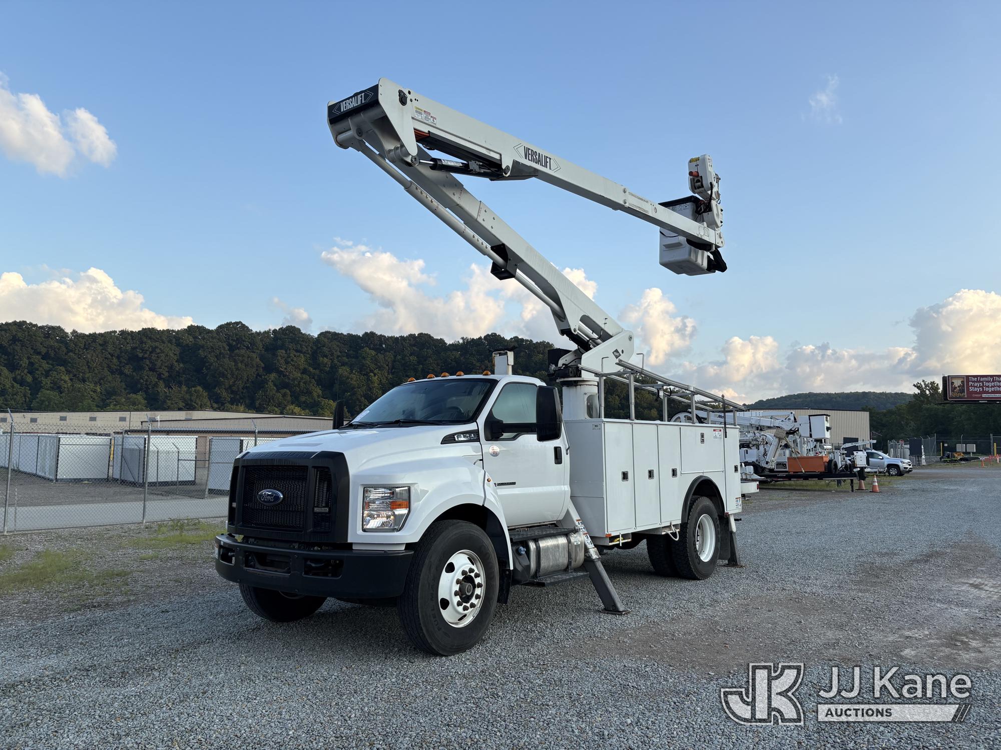 Photo of 2023 Ford F-750