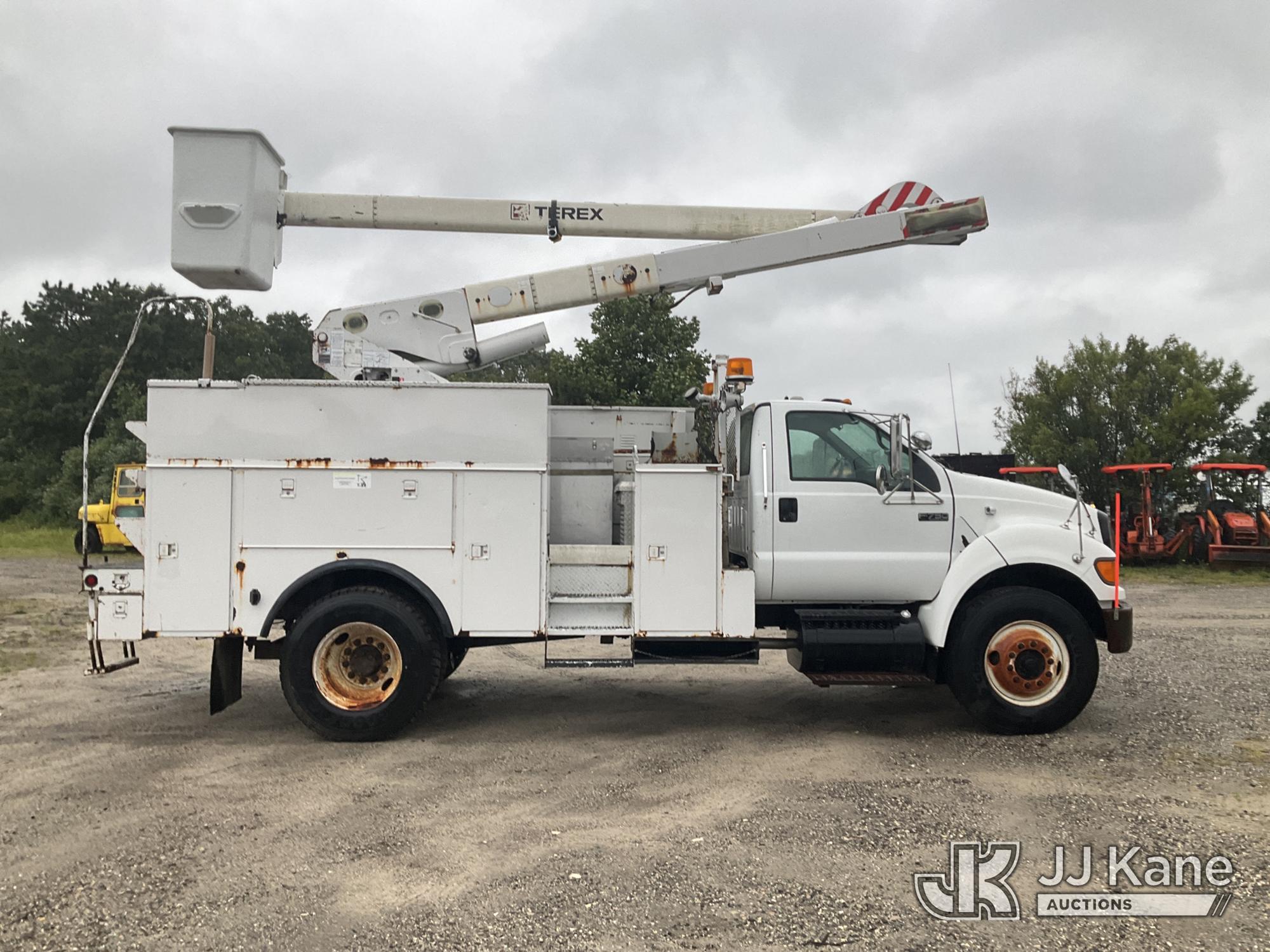 2006 Ford F750