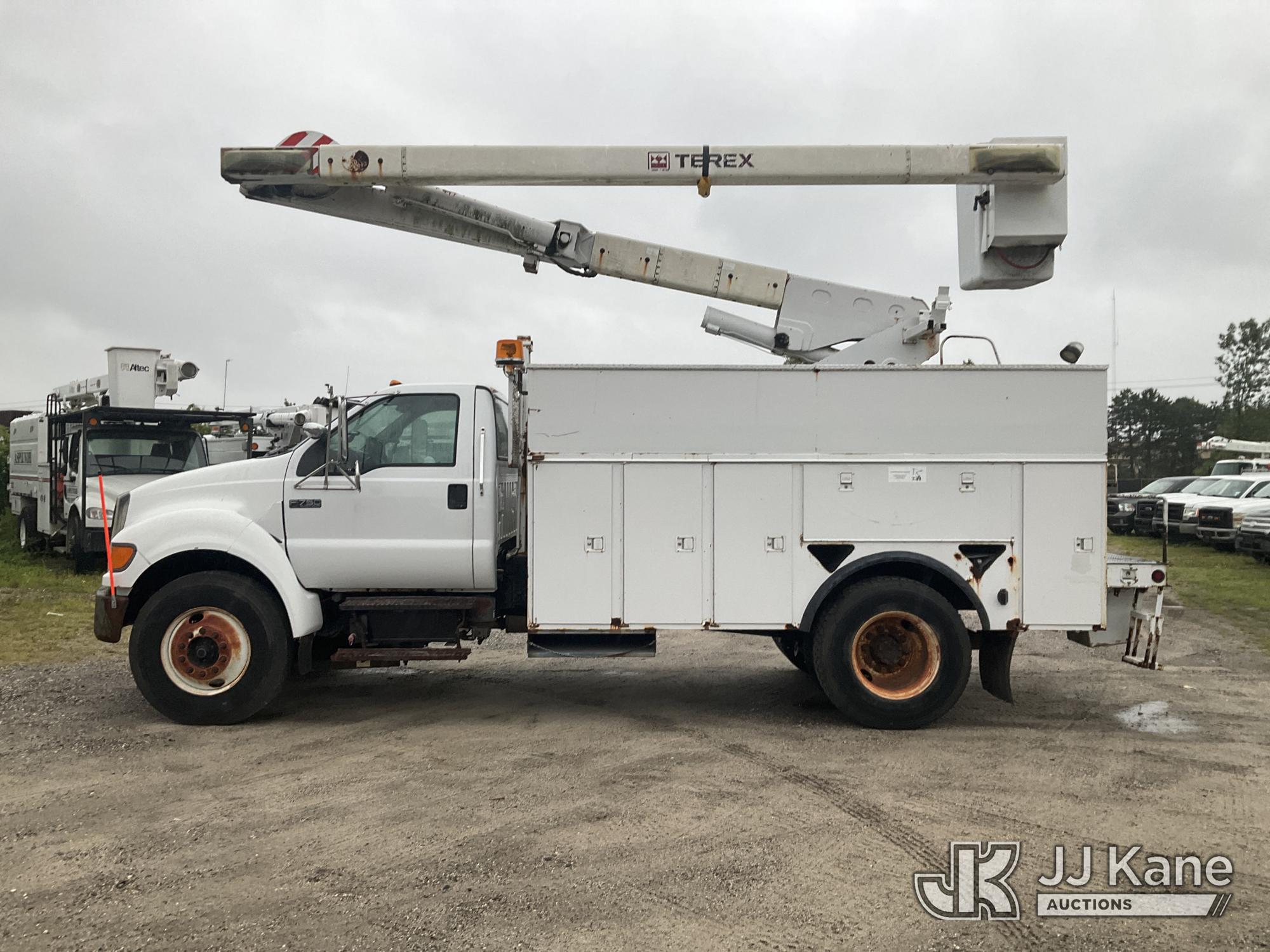 2006 Ford F750