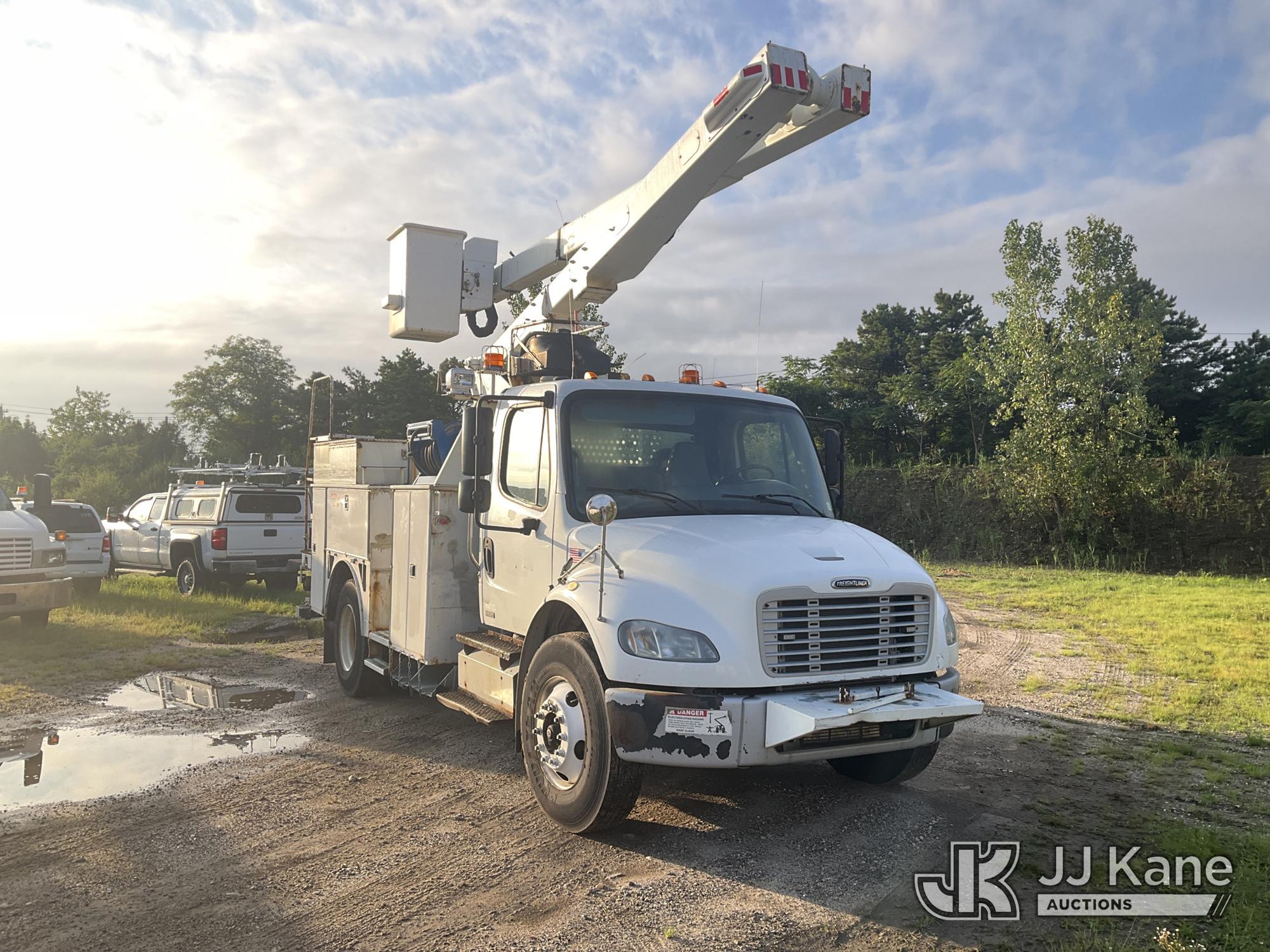 2012 Freightliner M2 106