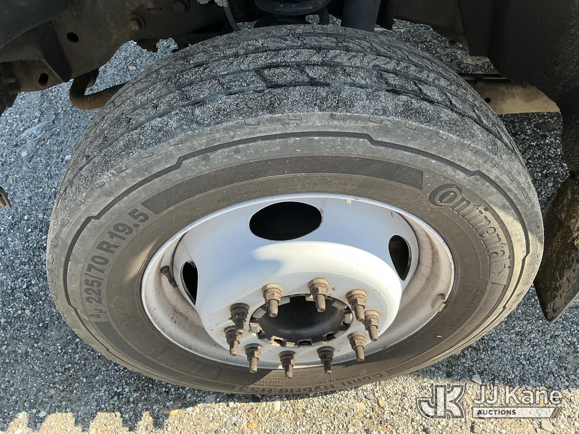 2011 Ford F550
