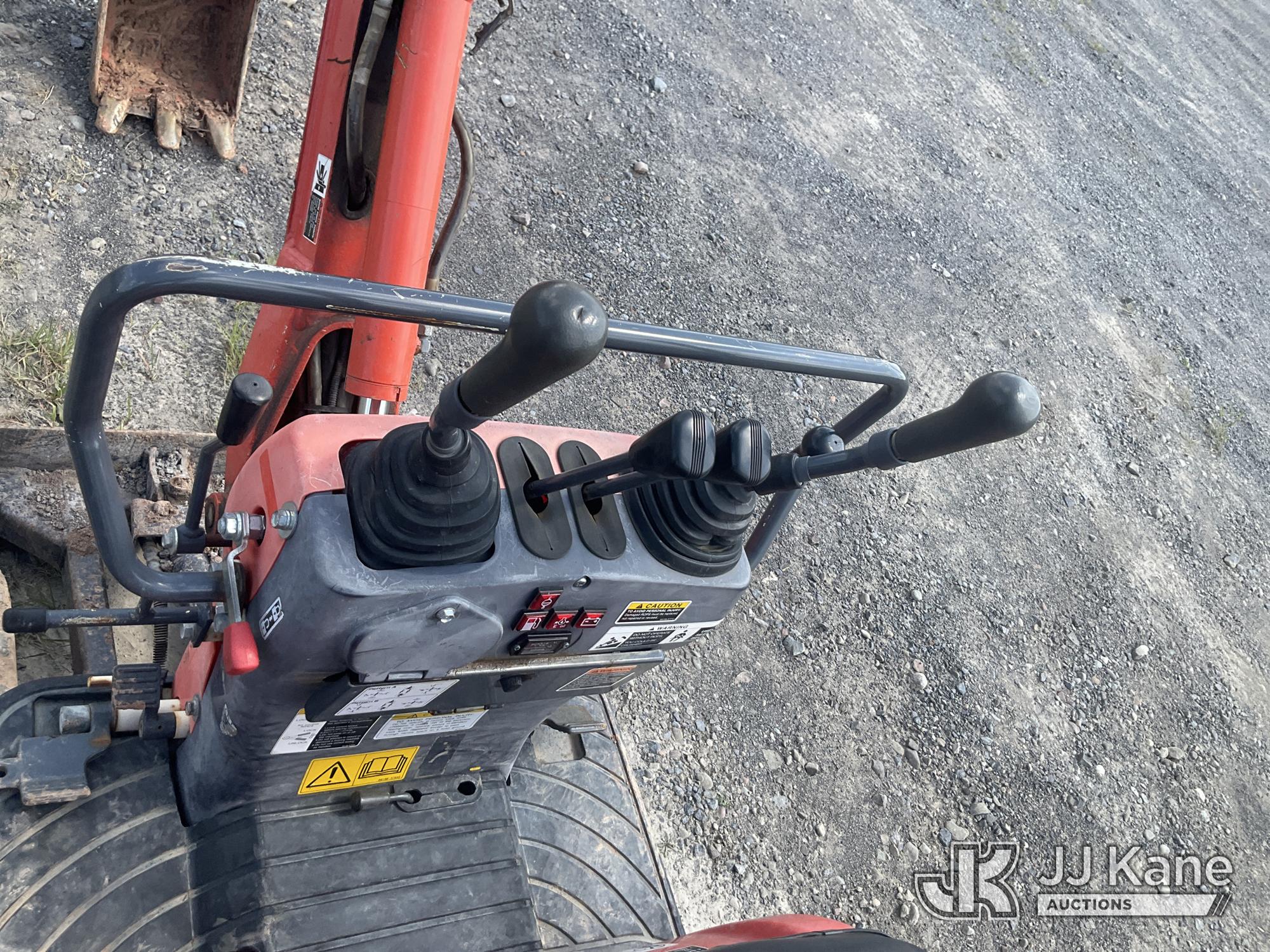 2020 Kubota K008-3