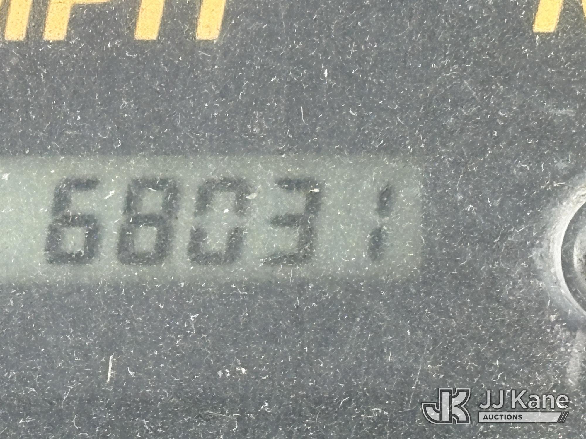 2006 Isuzu NPR