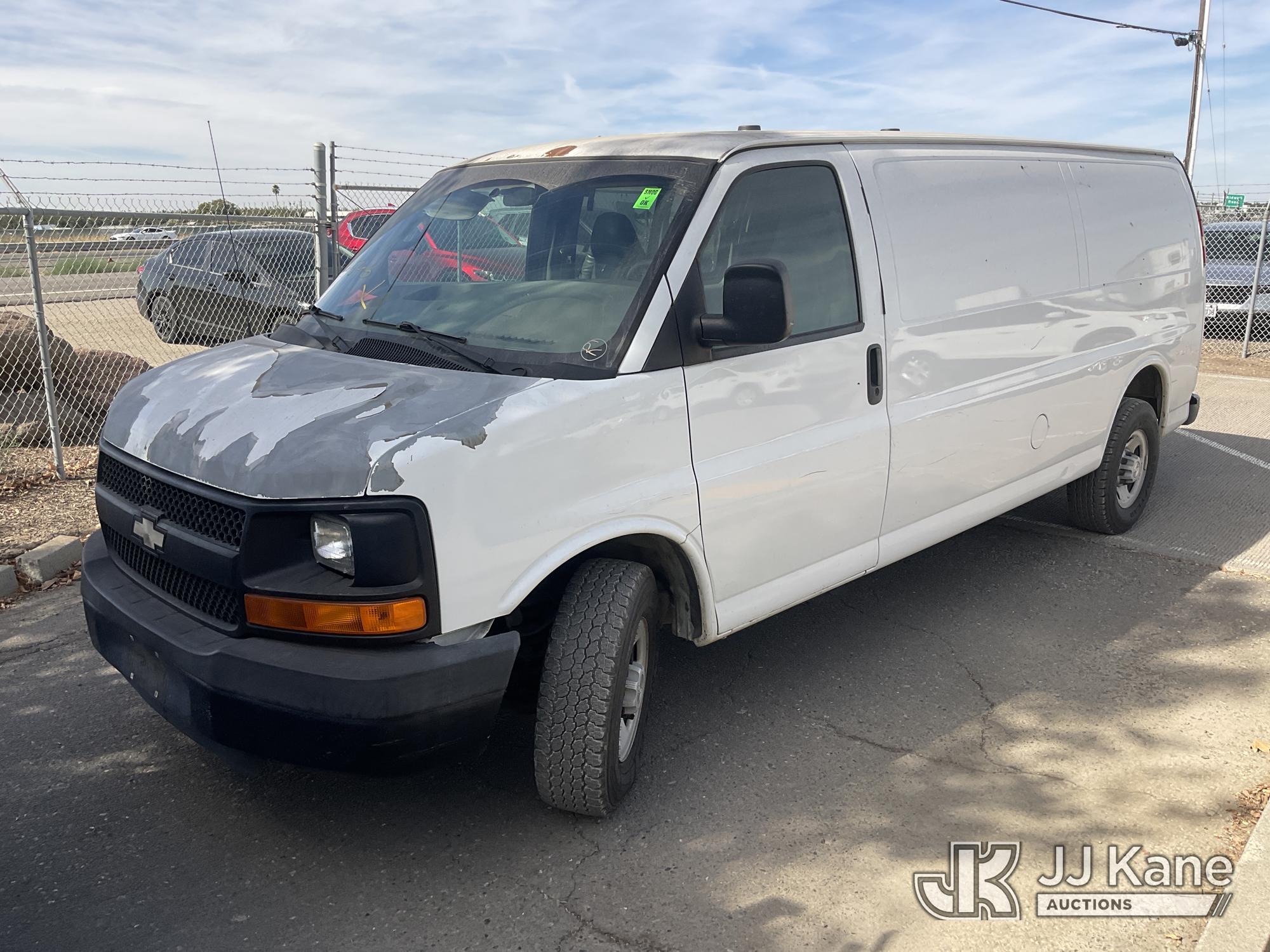 Photo of 2009 Chevrolet Express 3500