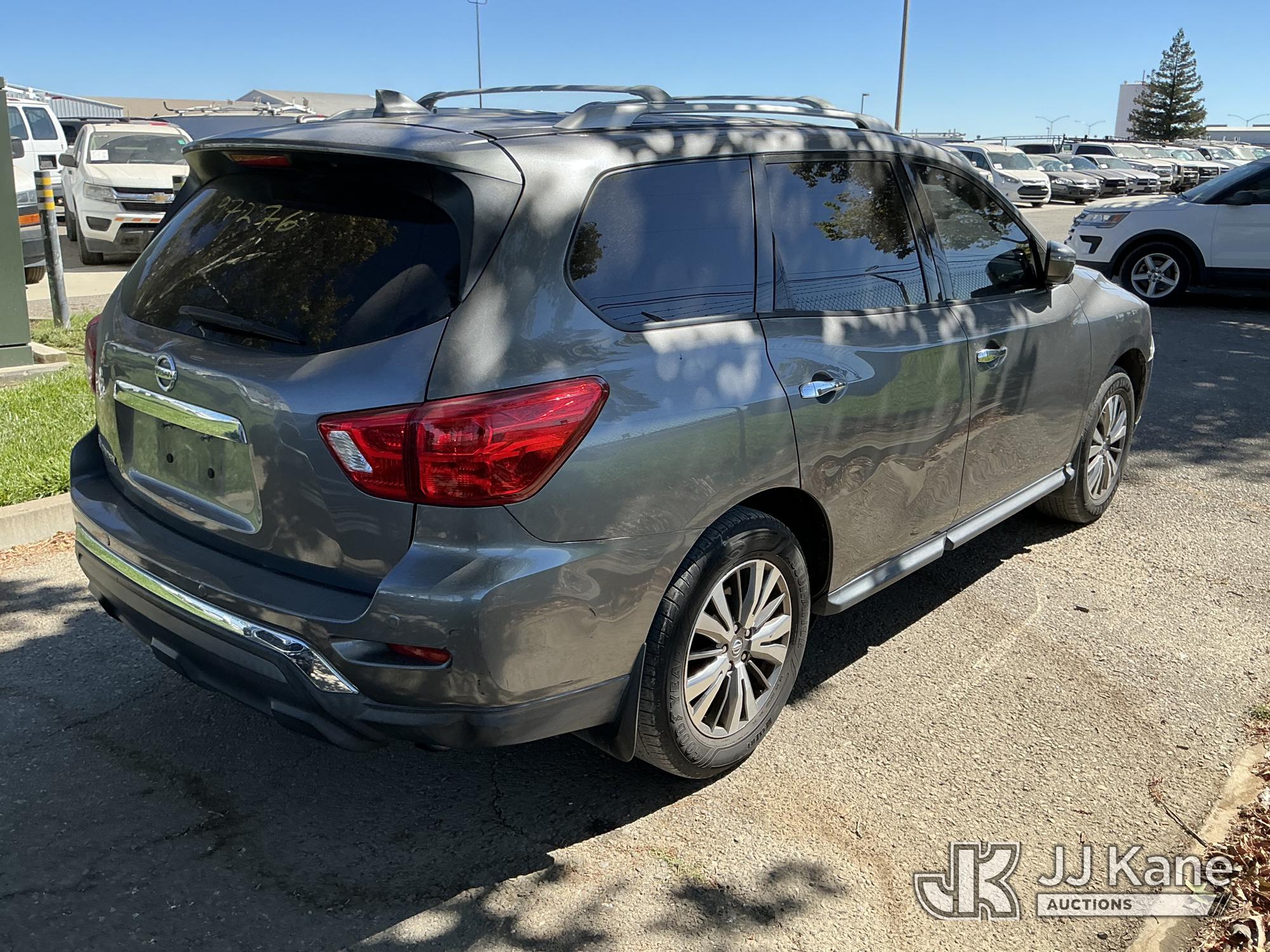 2019 Nissan PATHFINDER