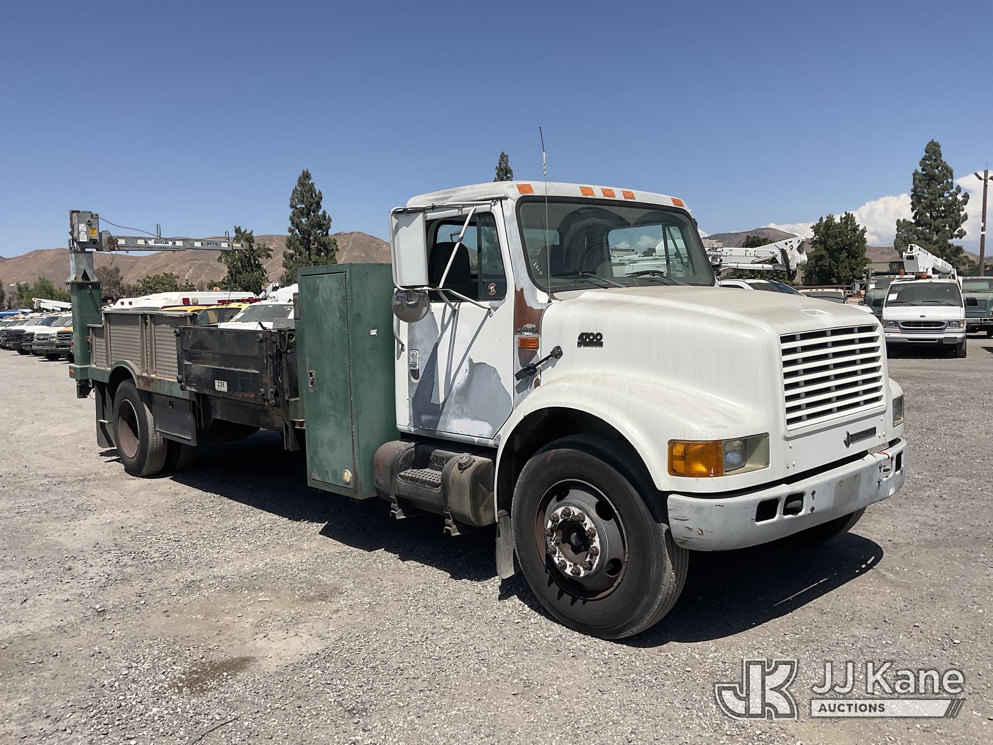 2001 International 4700