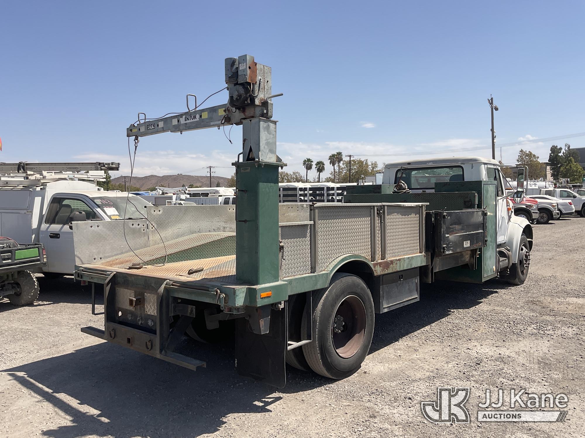 2001 International 4700