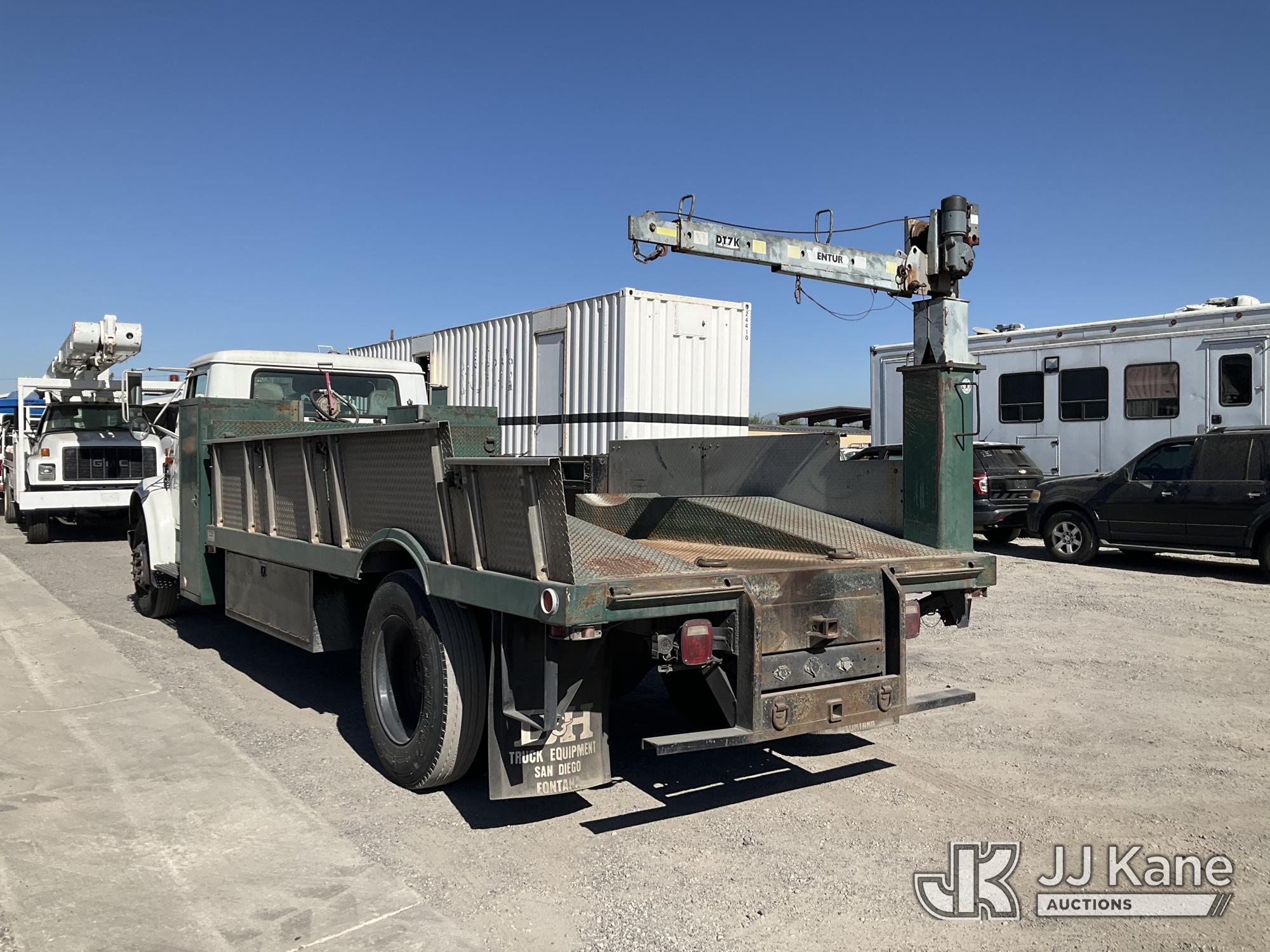 2001 International 4700