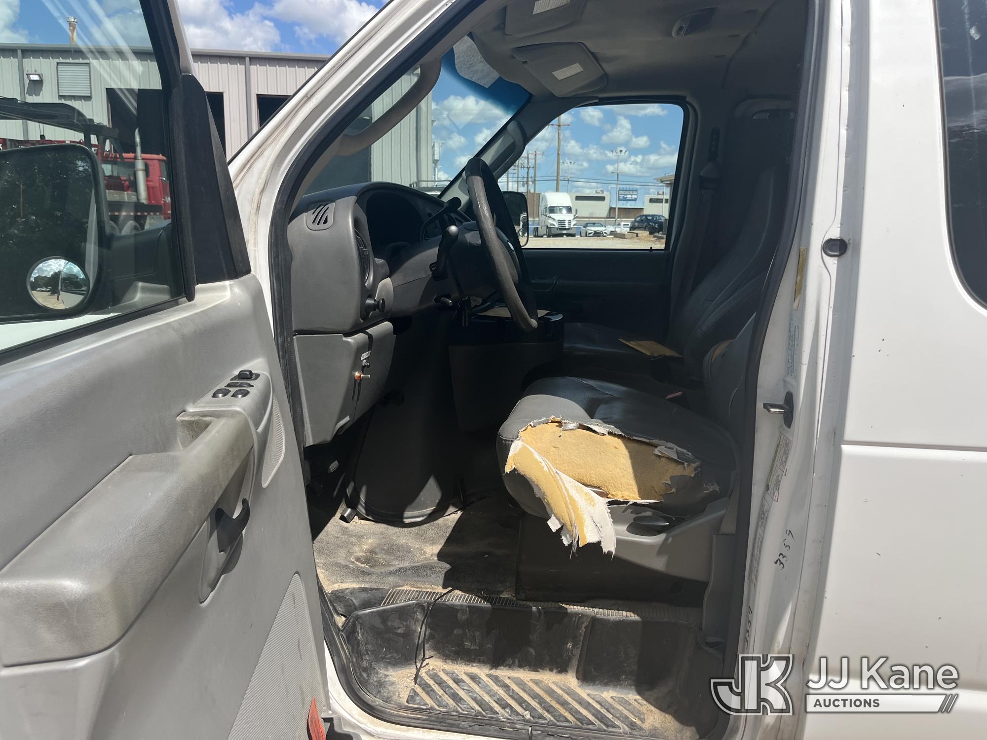2007 Ford E150 4X4