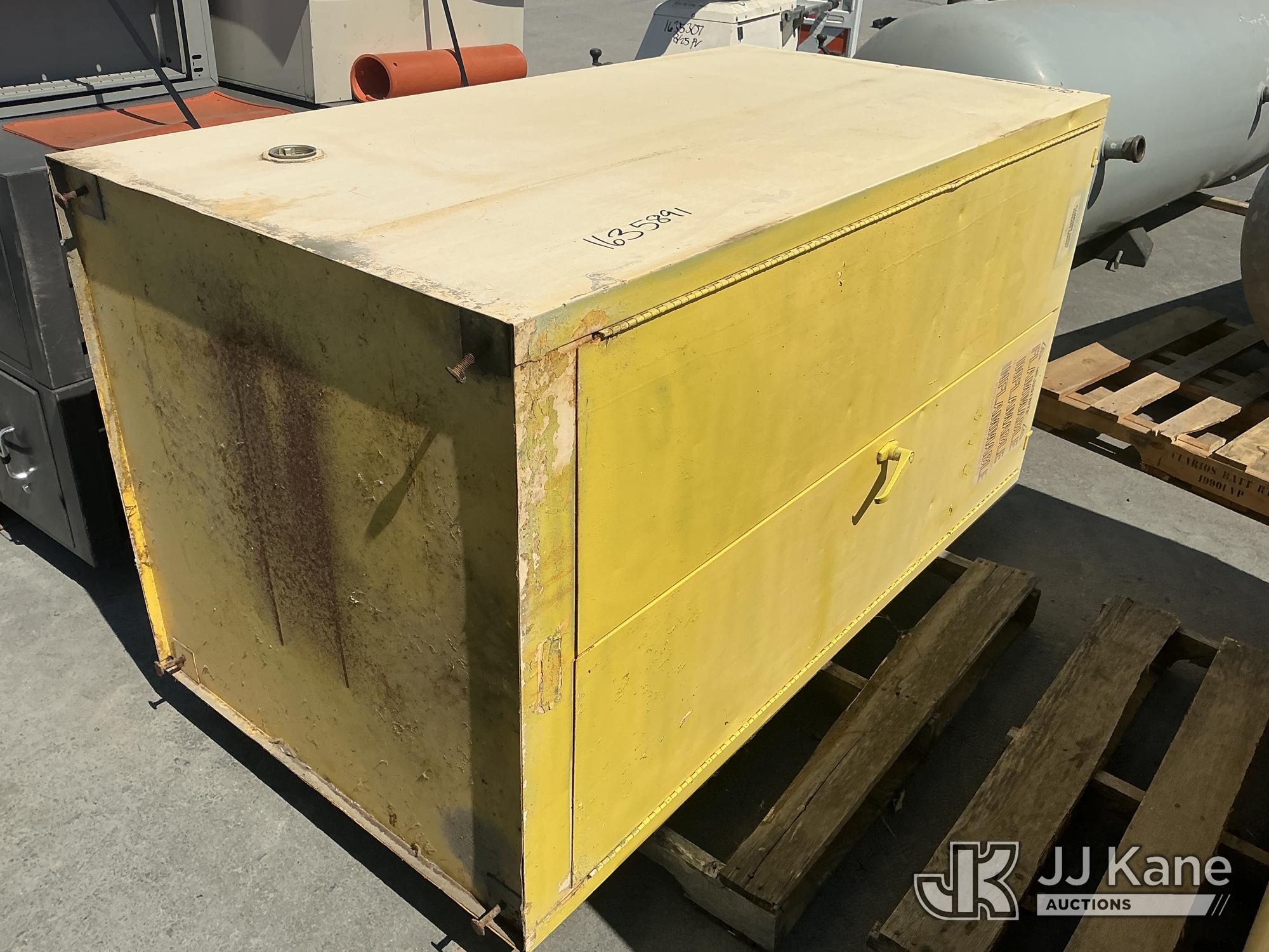 Storage Cabinet (Used ) NOTE: This unit is being sold AS IS/WHERE IS via Timed Auction and is located in Dixon