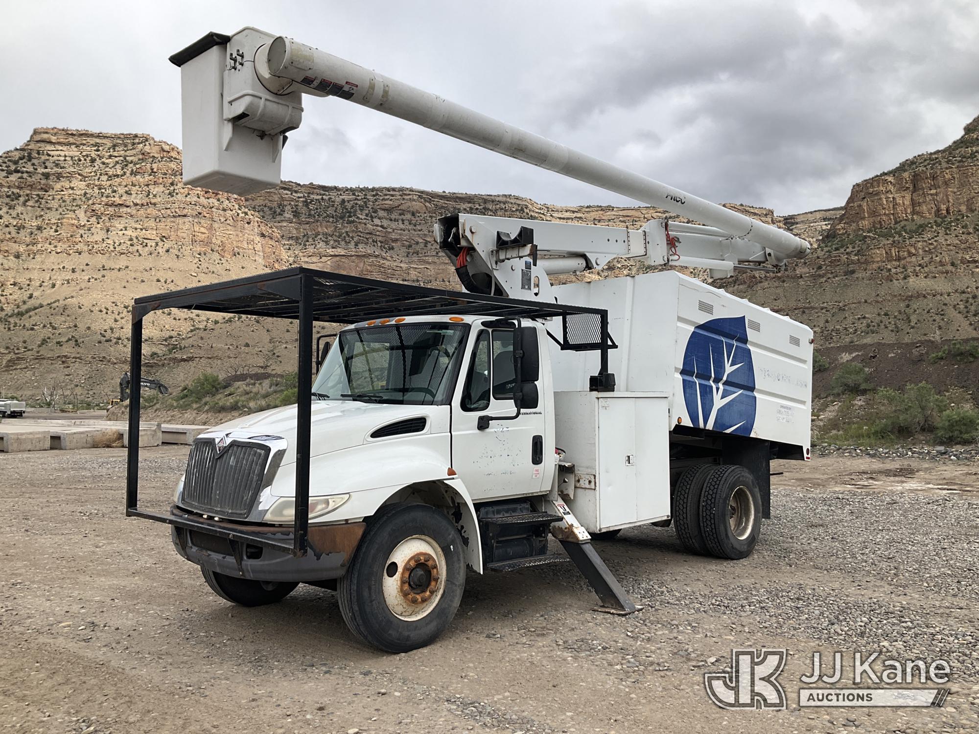Photo of 2002 International 4300