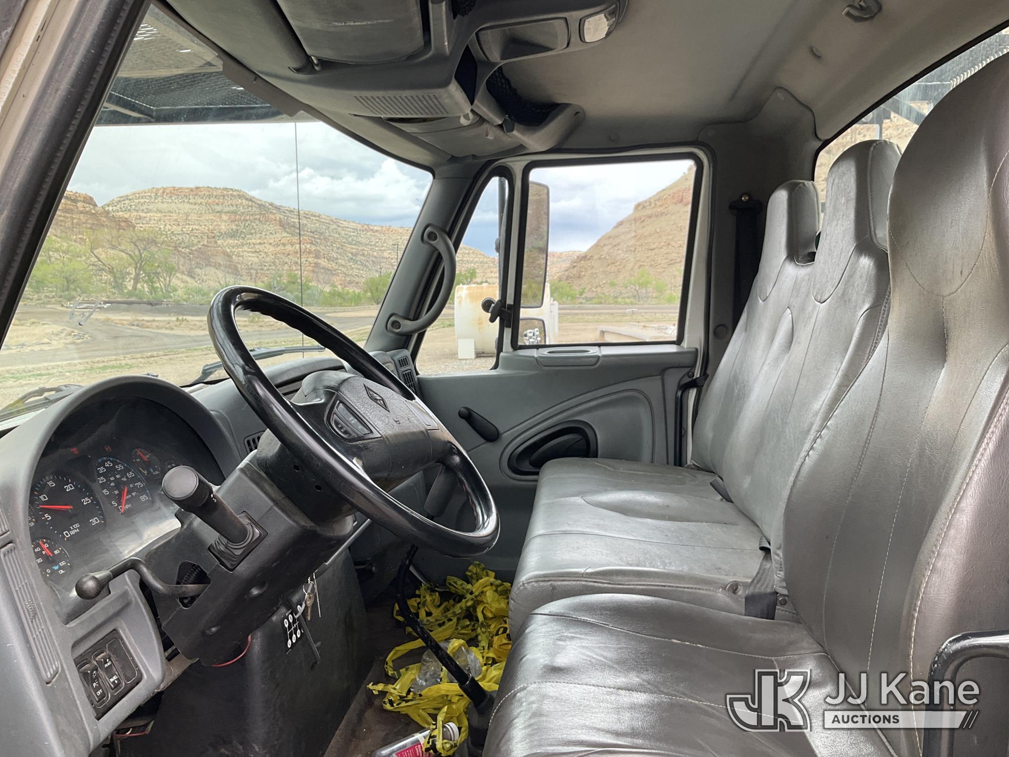 2002 International 4300