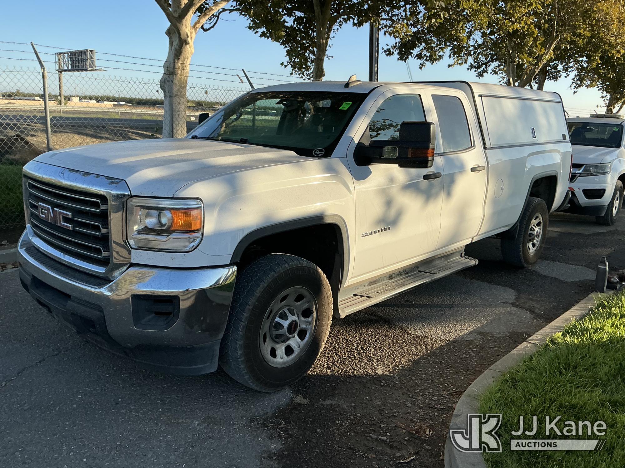 Photo of 2015 GMC Sierra 3500HD