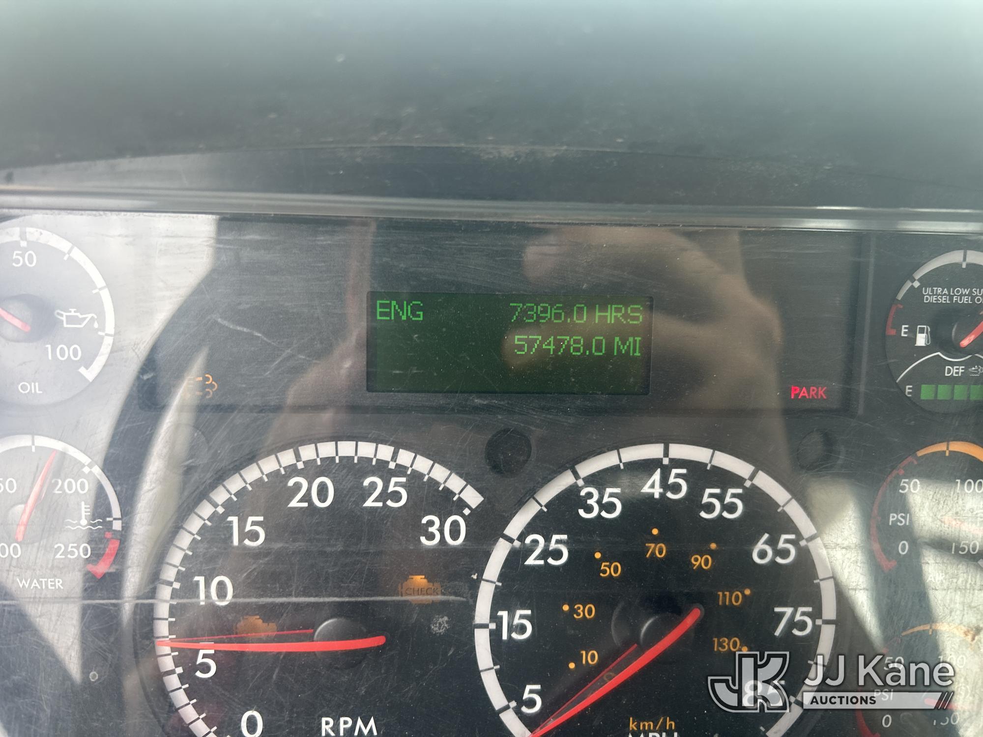 2017 Freightliner M2 106