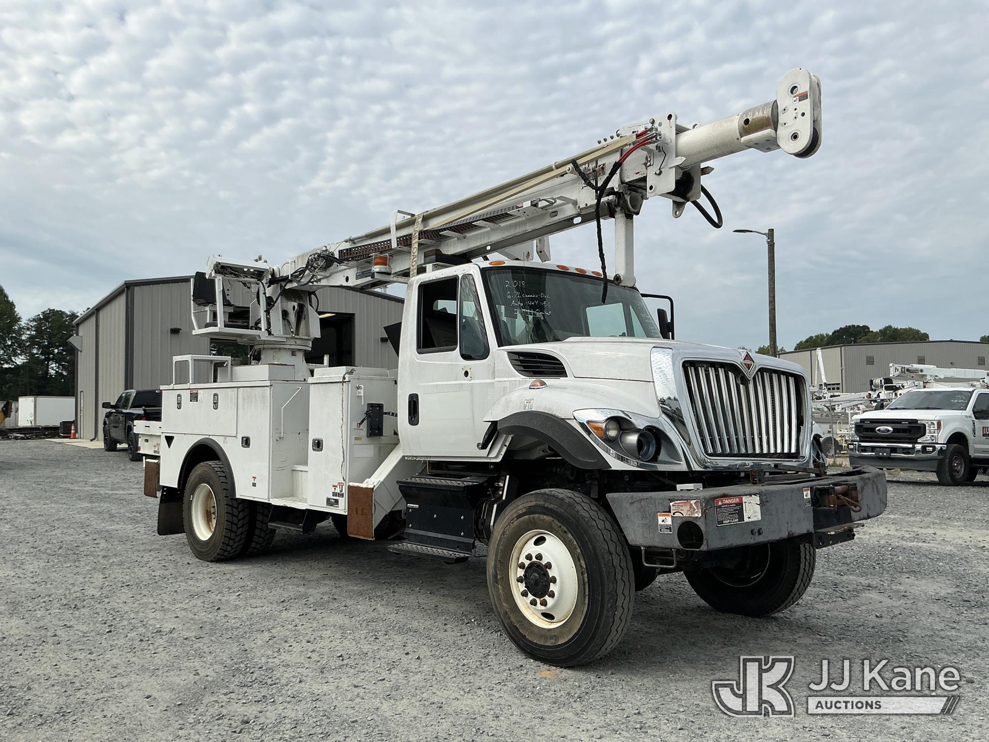 2019 International 7300 4x4