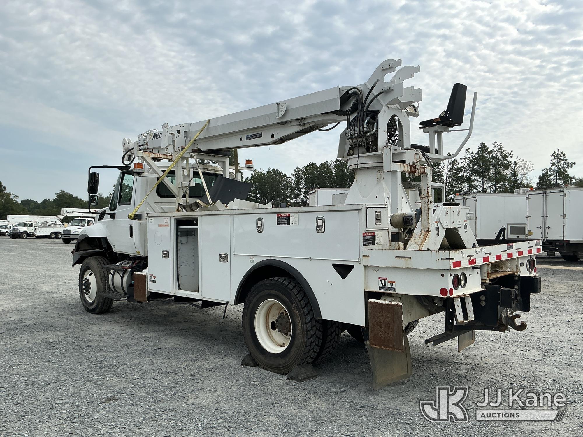 2019 International 7300 4x4