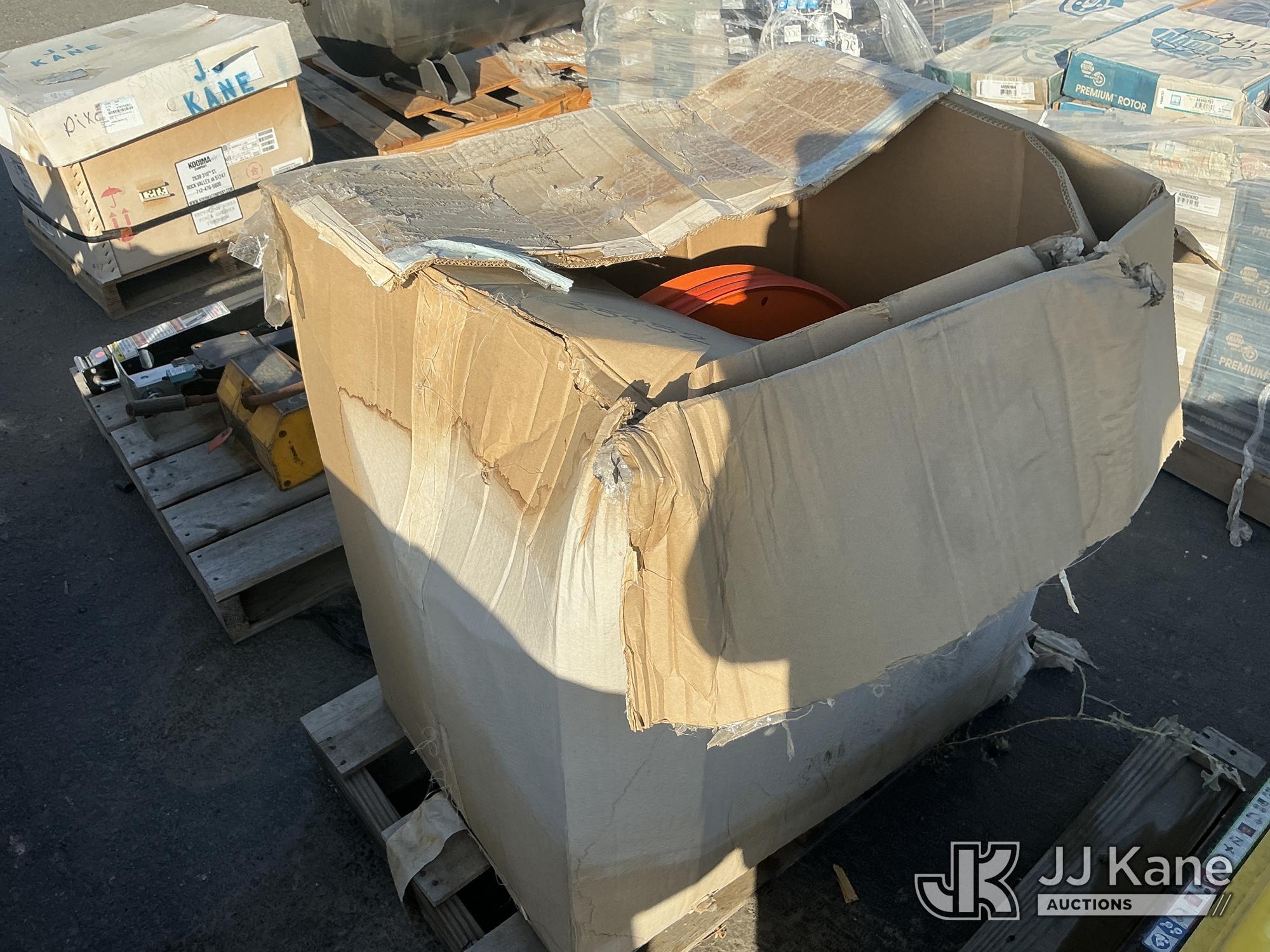 Hose Reel (Appears New) NOTE: This unit is being sold AS IS/WHERE IS via Timed Auction and is located in Dixon
