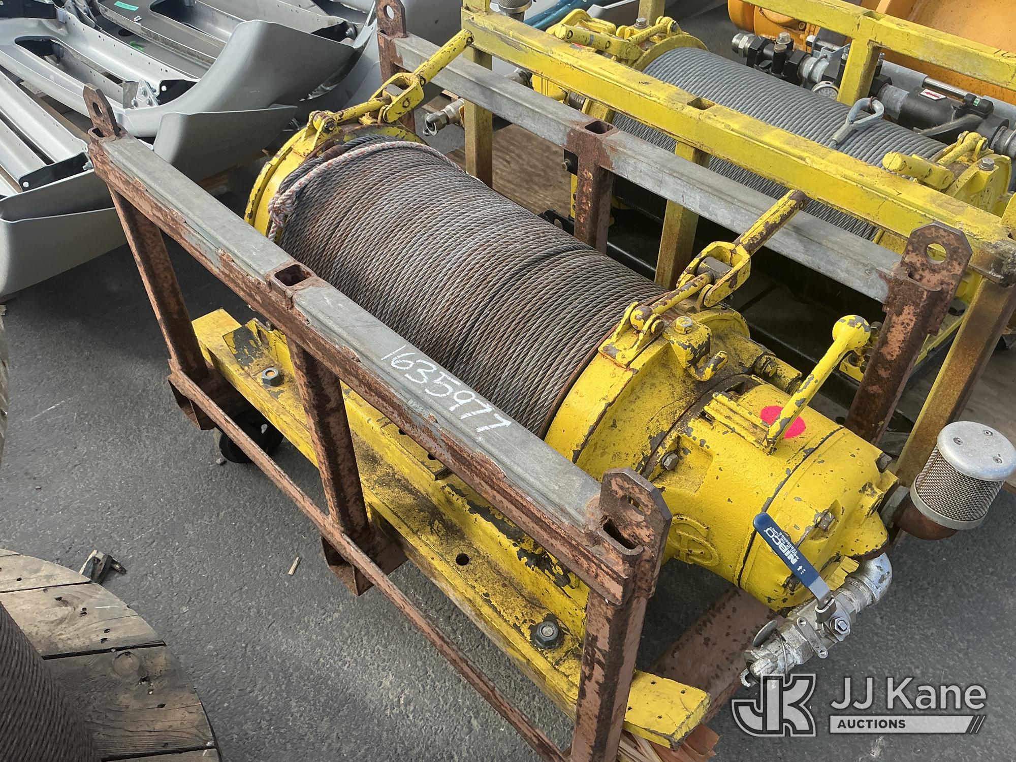 4000 LB Capacity Air Winch (Used) NOTE: This unit is being sold AS IS/WHERE IS via Timed Auction and is located in Dixon