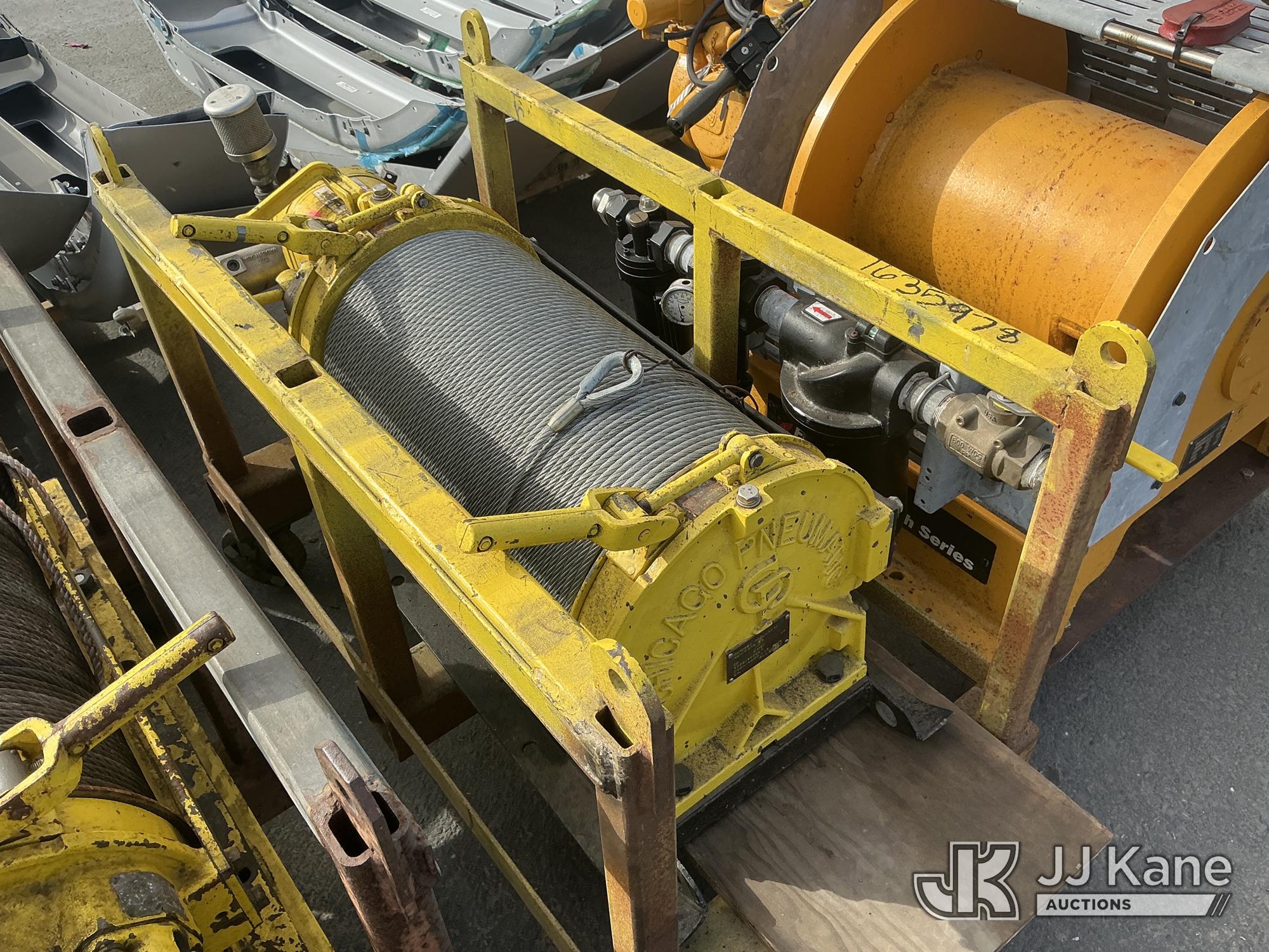 4000 LB Capacity Air Winch (Used) NOTE: This unit is being sold AS IS/WHERE IS via Timed Auction and is located in Dixon