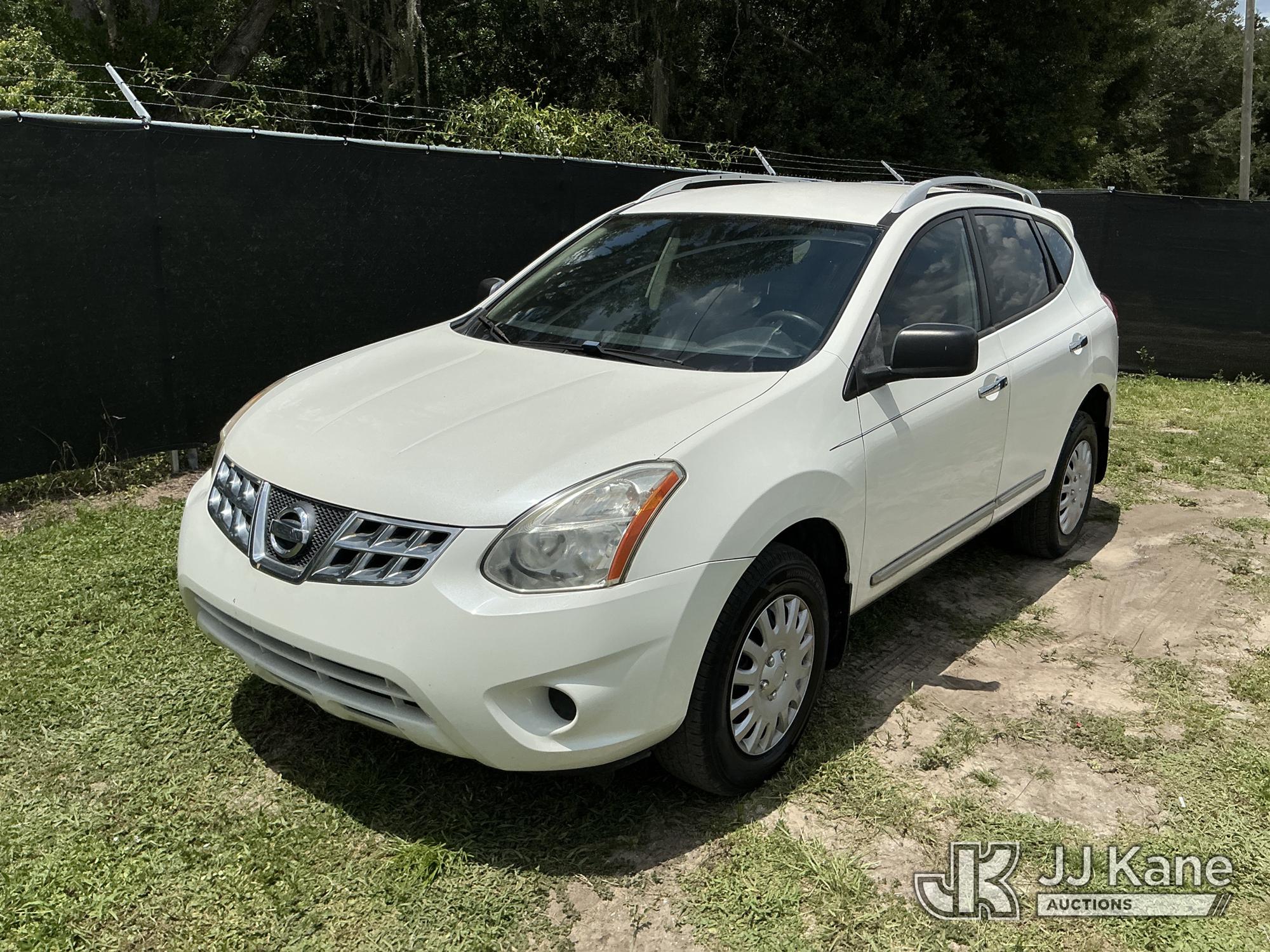 2015 Nissan Rogue 4-Door Sport Utility Vehicle
